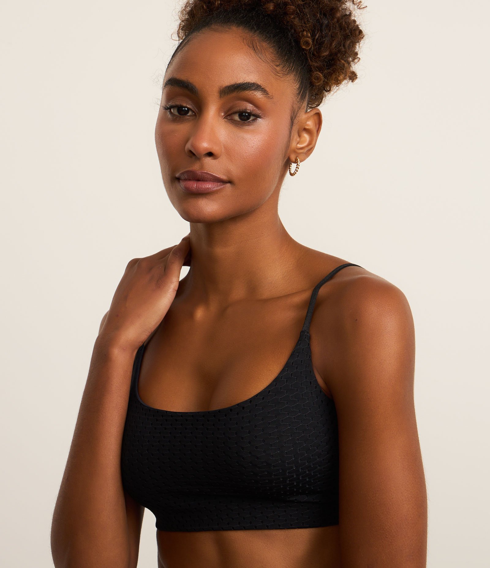 Top Esportivo em Microfibra Texturizada sem Bojo Preto 4