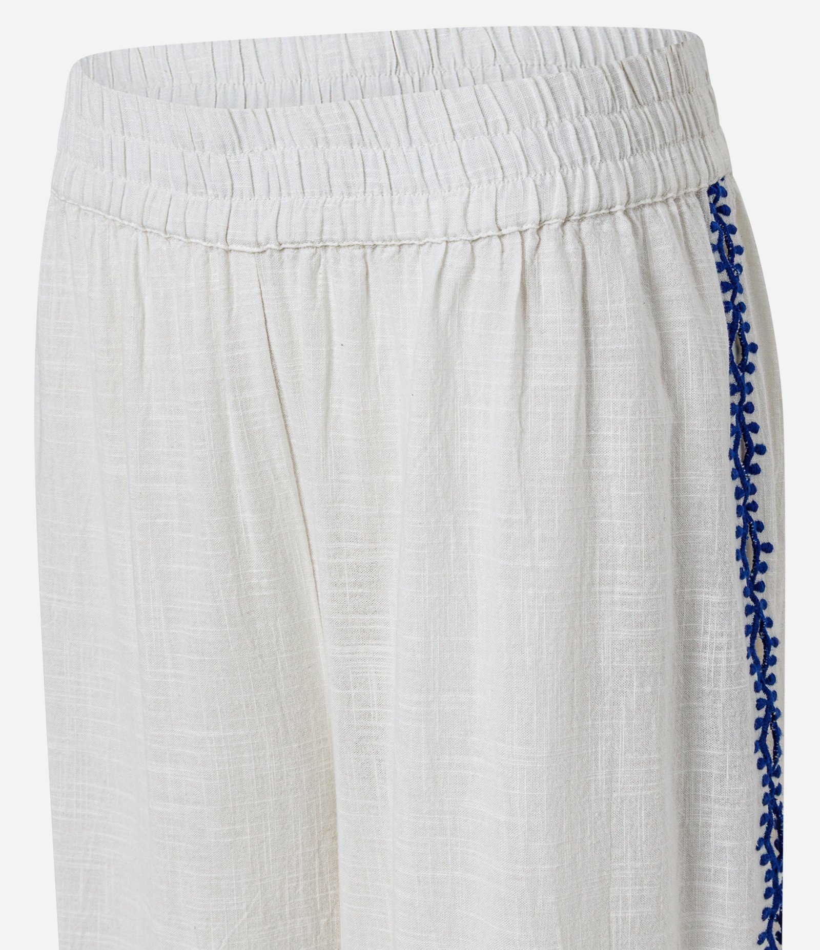 Saída de Praia Calça Pantalona em Voal com Bordado e Vazado Lateral Branco 6