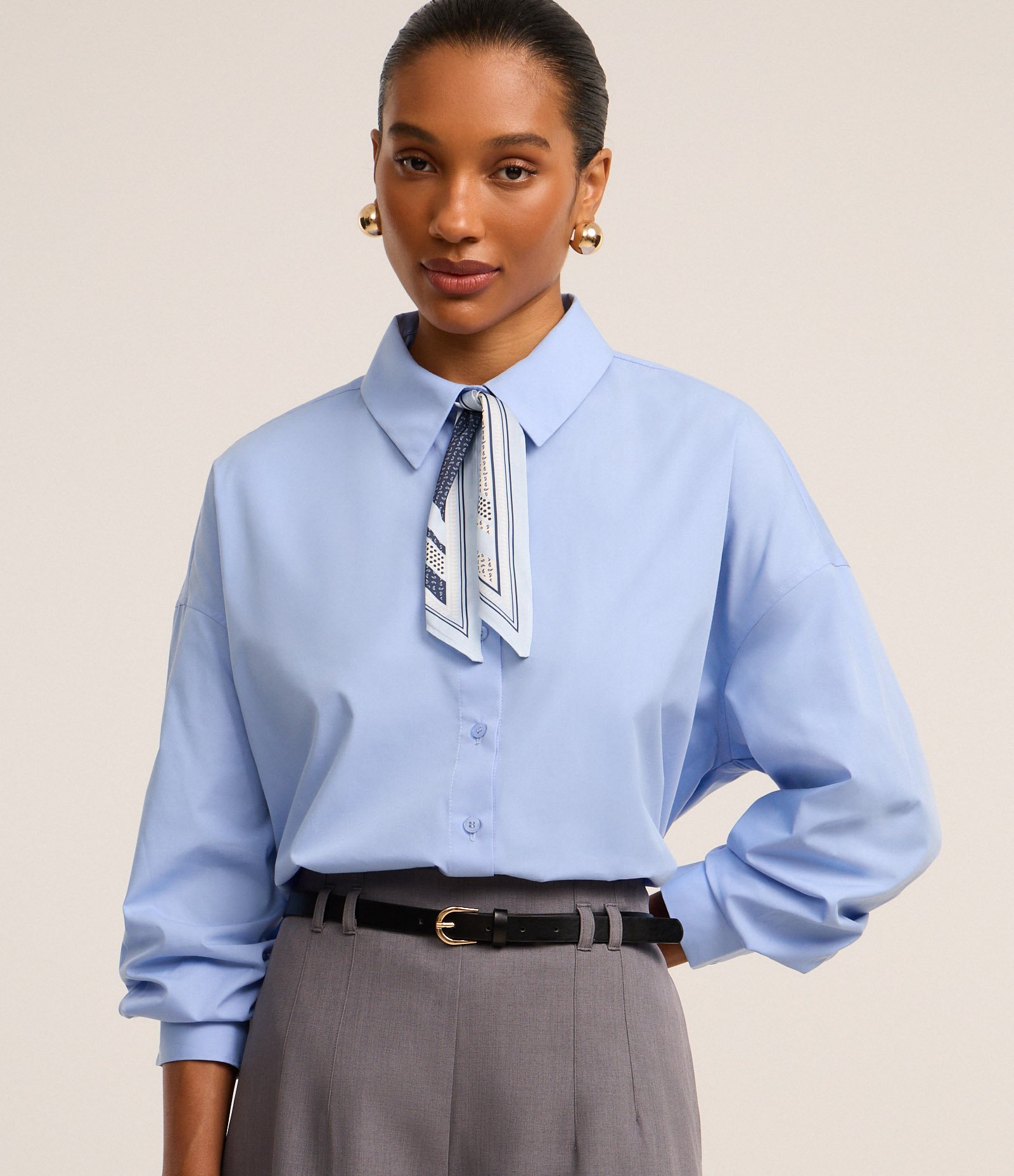 Camisa Oversized em Tricoline com Lenço Estampado Azul 2