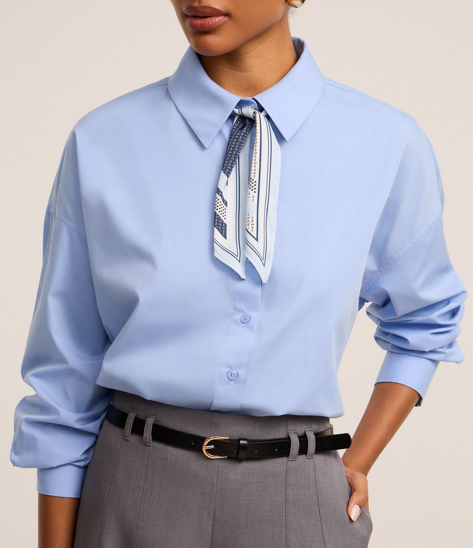 Camisa Oversized em Tricoline com Lenço Estampado Azul 4