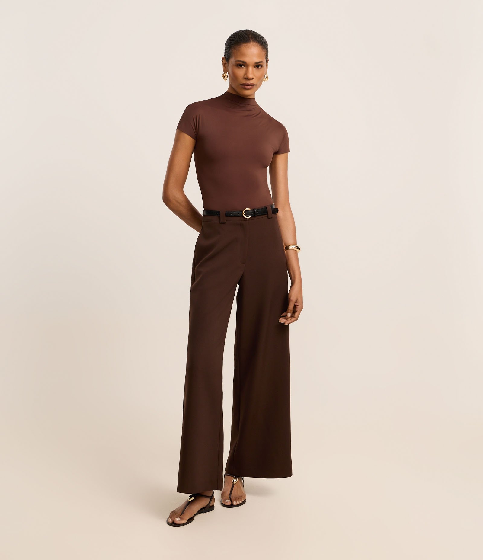 Body em Microfibra com Golinha Média Marrom Café 2