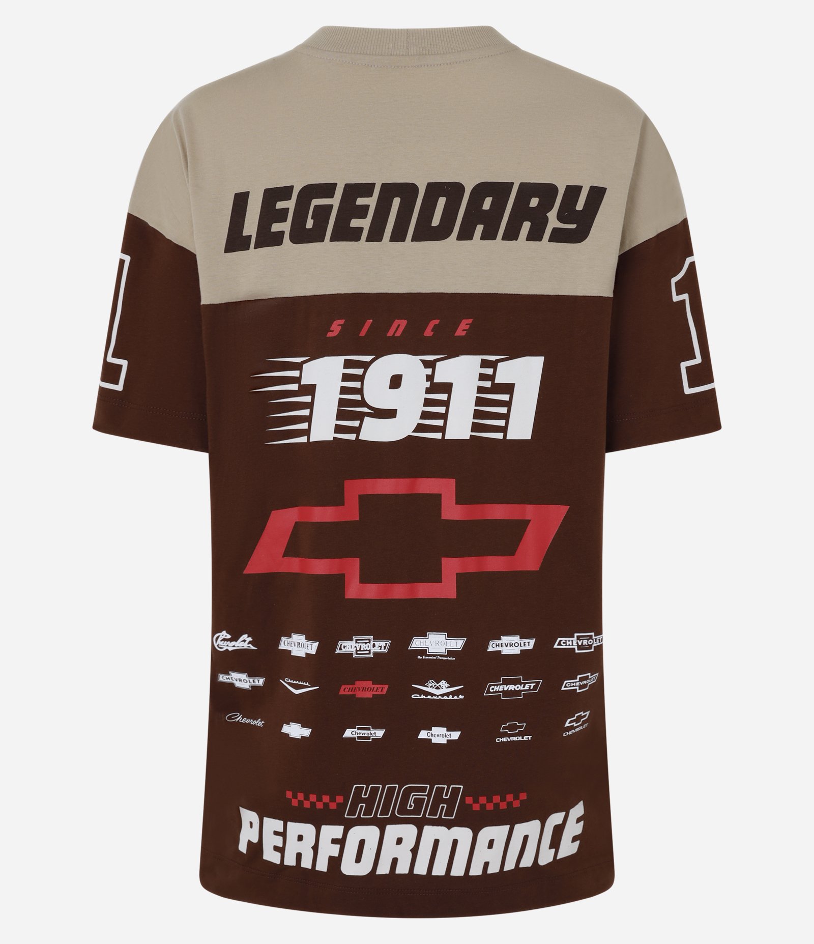 Camiseta Oversized com Recorte Contrastante e Estampa Chevrolet Marrom 6