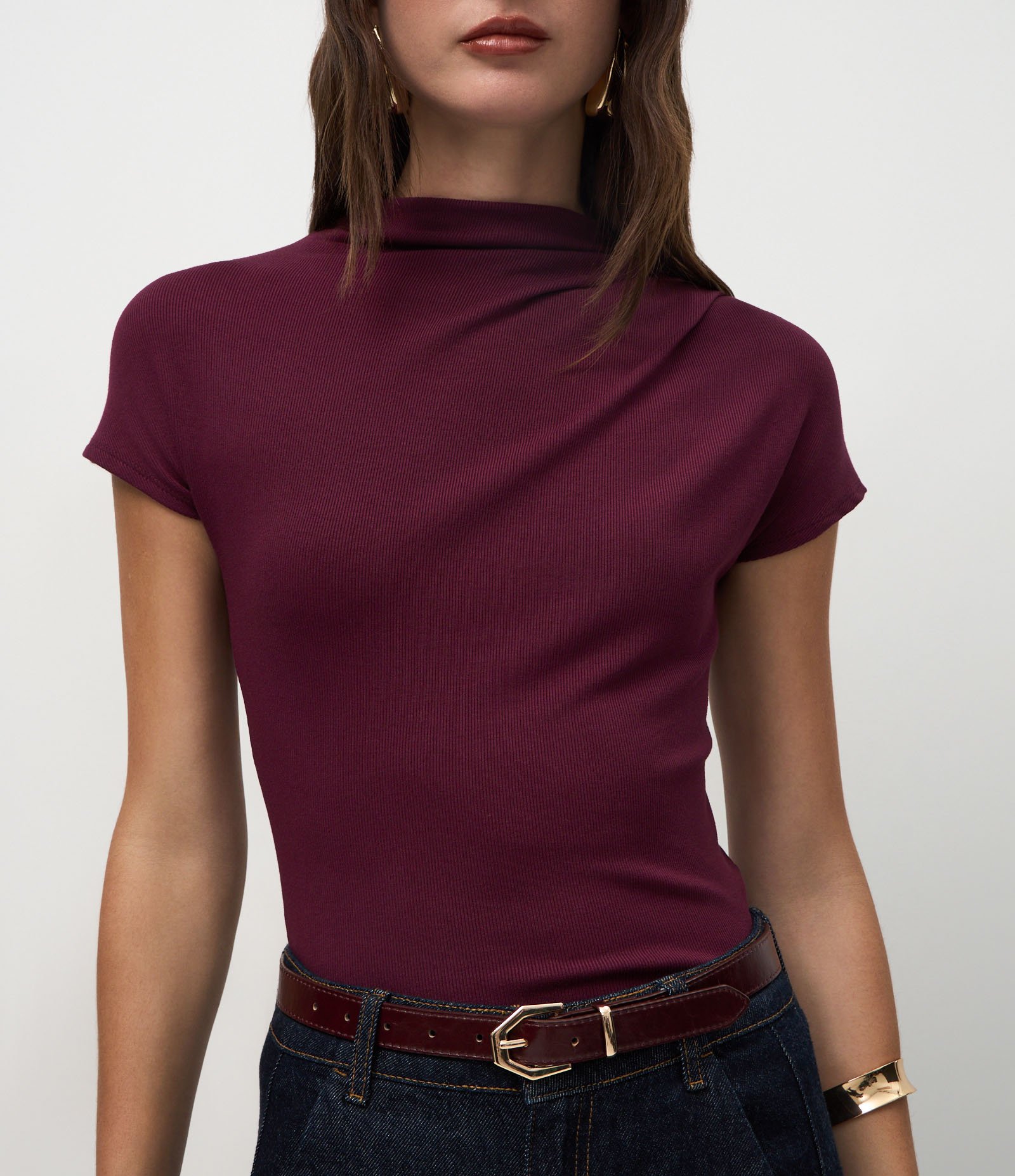 Blusa em Viscose Seamless com Golinha Alta Vinho 8