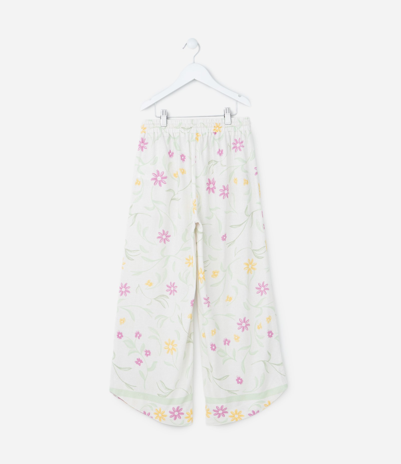 Calça Pantacourt Infantil com Estampa Floral - Tam 5 a 14 Anos Branco 3