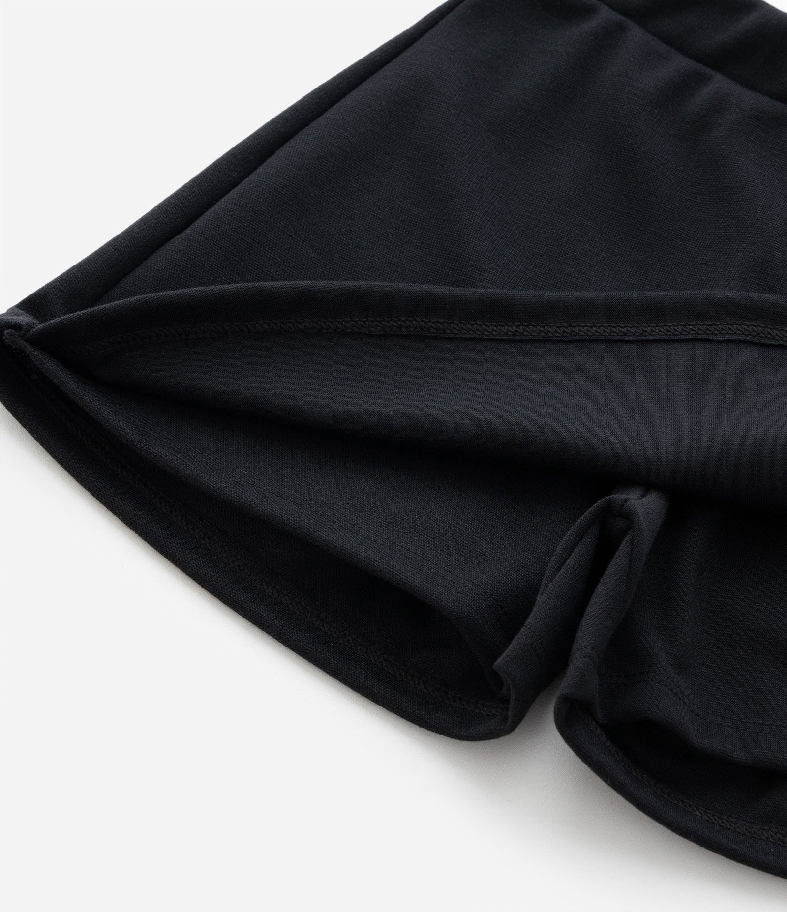 Short Saia Infantil em Ponto Roma com Lacinhos Aplicados - Tam 5 a 14 Anos Preto 4