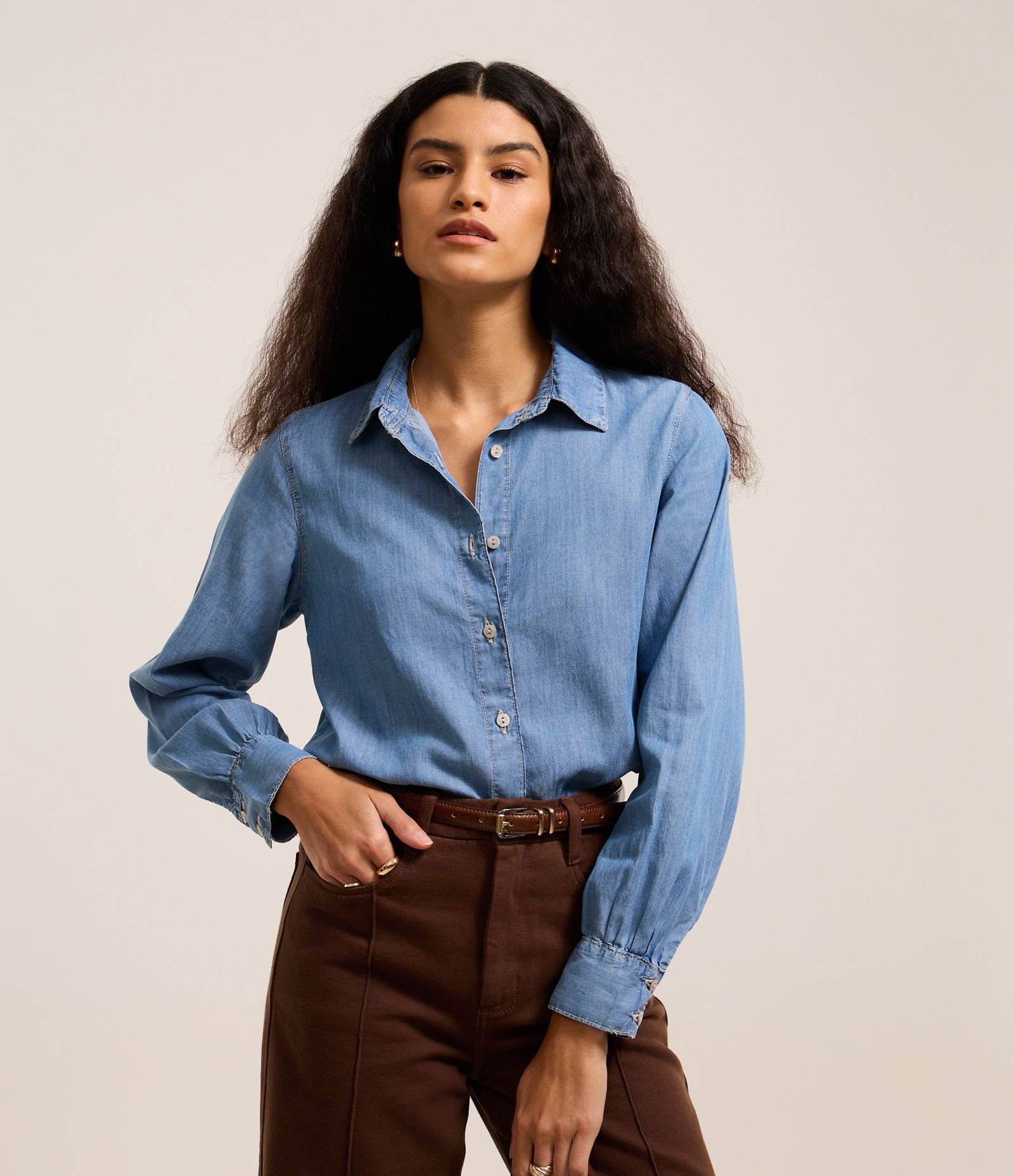 Camisa Jeans Liocel com Franzidos nos Punhos Azul 1