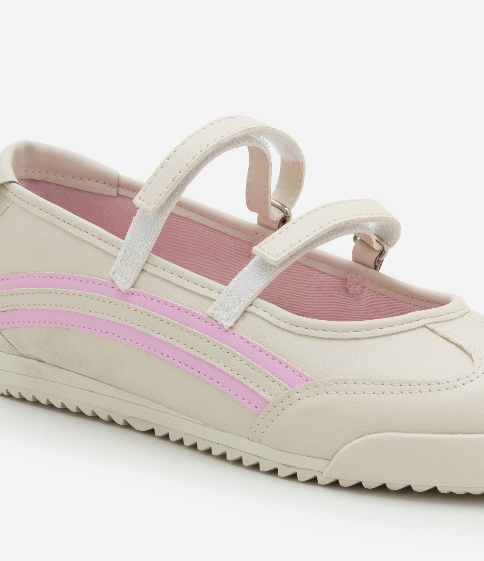 Tênis Sapatilha Chuteira em PU com Detalhe Lateral e Tiras em Velcro Off White/Rosa 6
