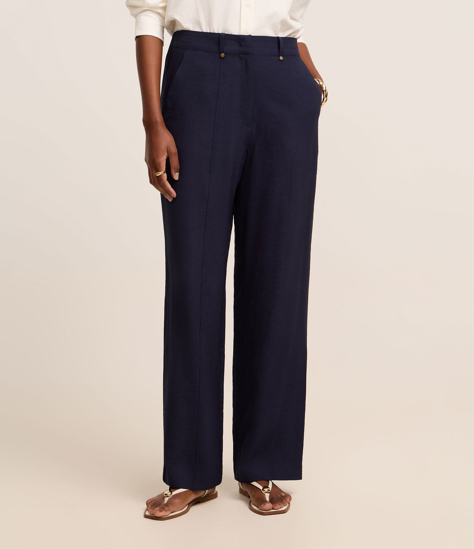 Calça Boho Reta Cintura Alta em Viscose com Frisos Azul Marinho 3