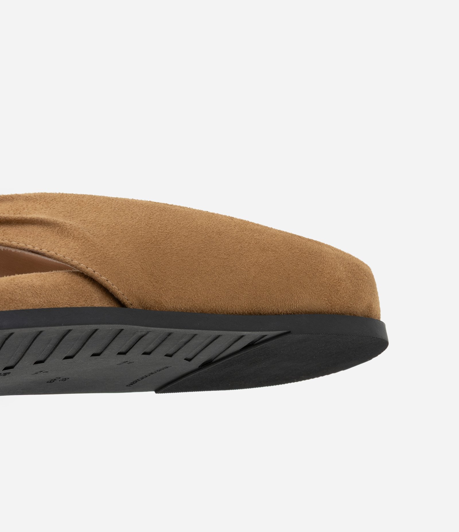 Sandália Rasteira Sport com Cabedal Enrugado Marrom 5