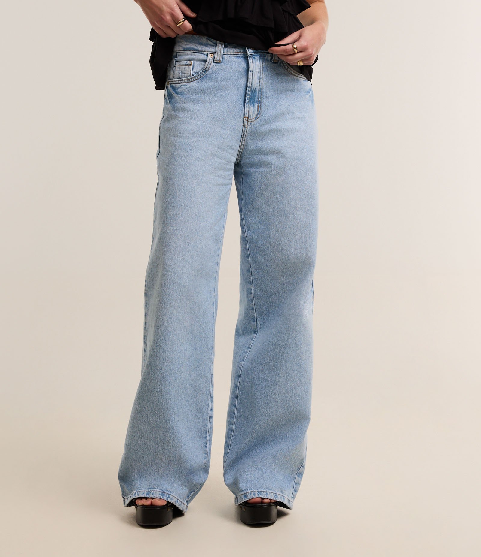 Calça Wide Leg em Jeans Marmorizada com Cintura Alta Azul 3