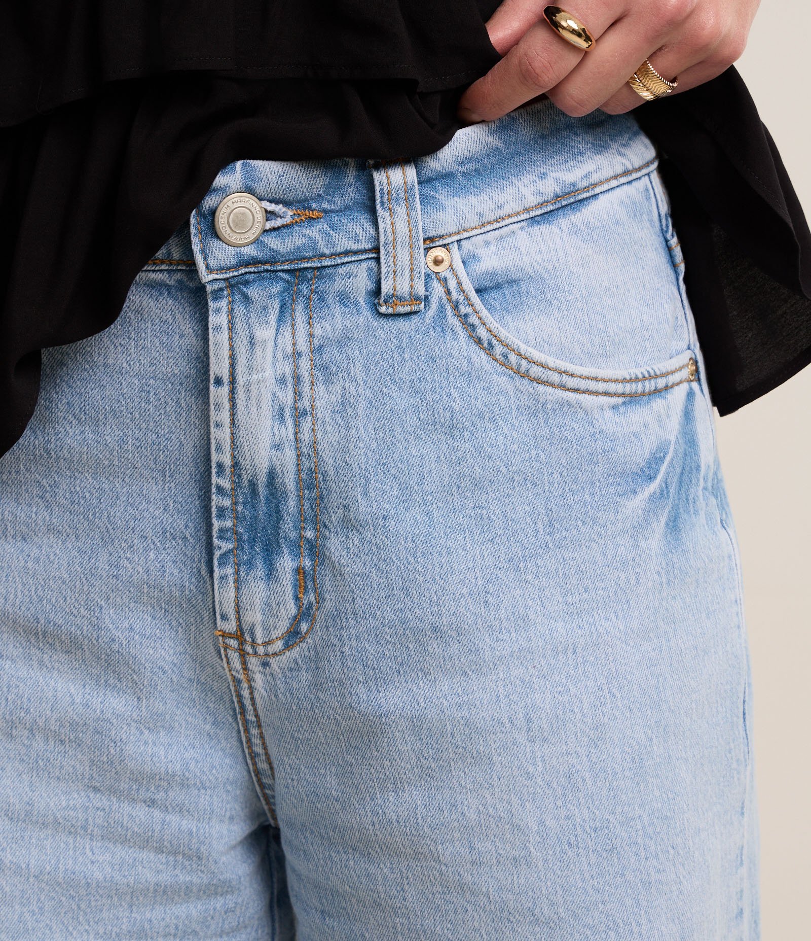 Calça Wide Leg em Jeans Marmorizada com Cintura Alta Azul 4