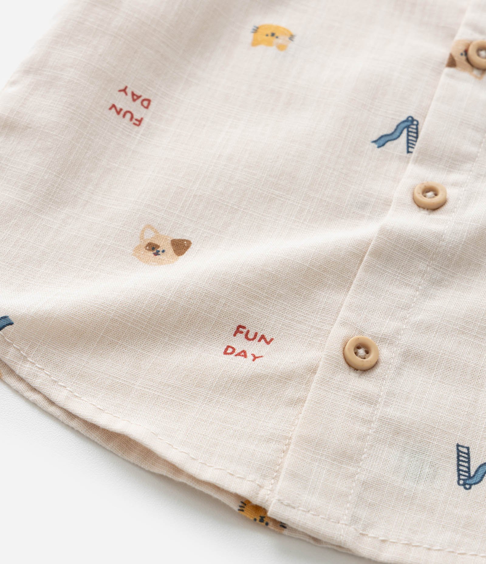 Camisa Infantil em Linho com Estampa Bichinhos - Tam 0 a 18 meses Bege 3