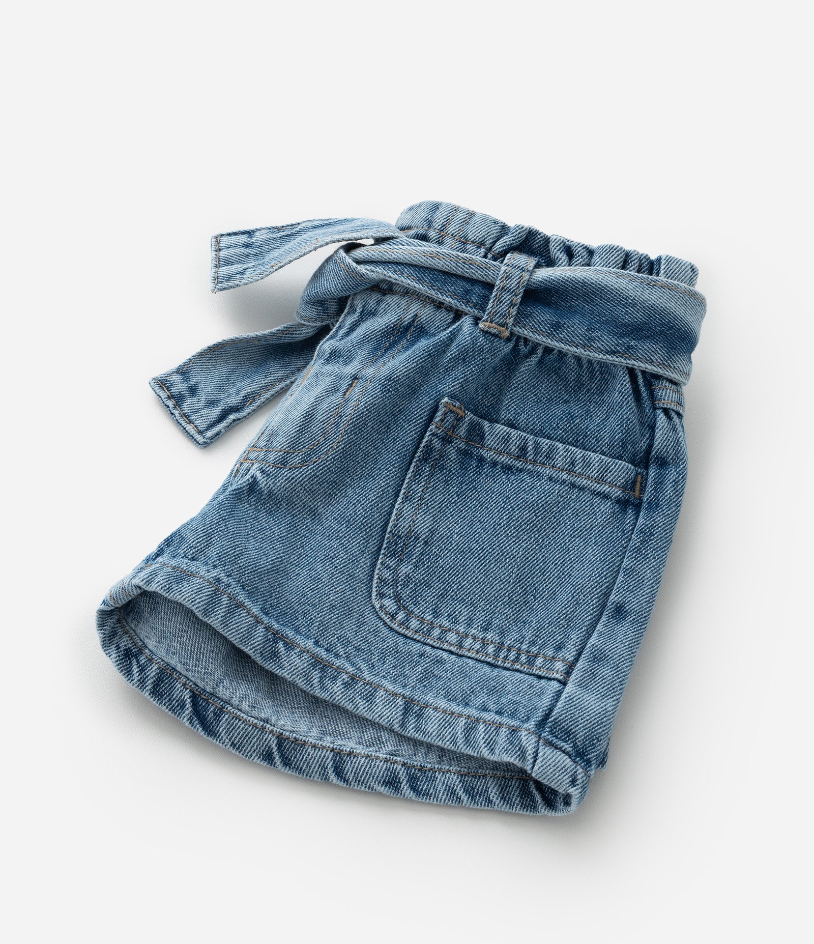 Short Infantil em Jeans com Faixa para Amarração - Tam 1 a 6 Anos Azul 3