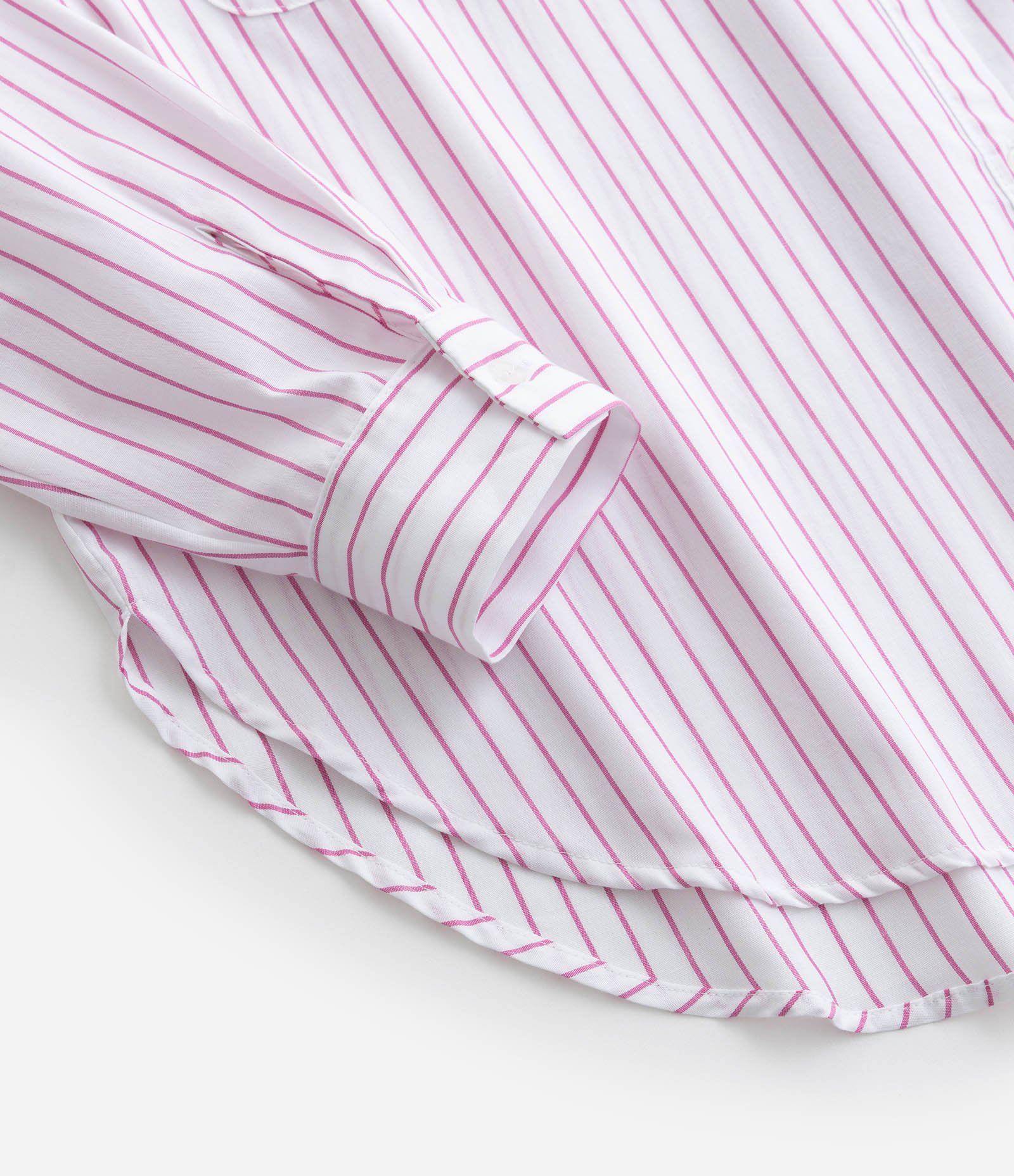 Camisa Listrada em Tricoline com Bolsos Curve & Plus Size Branco/Rosa 6