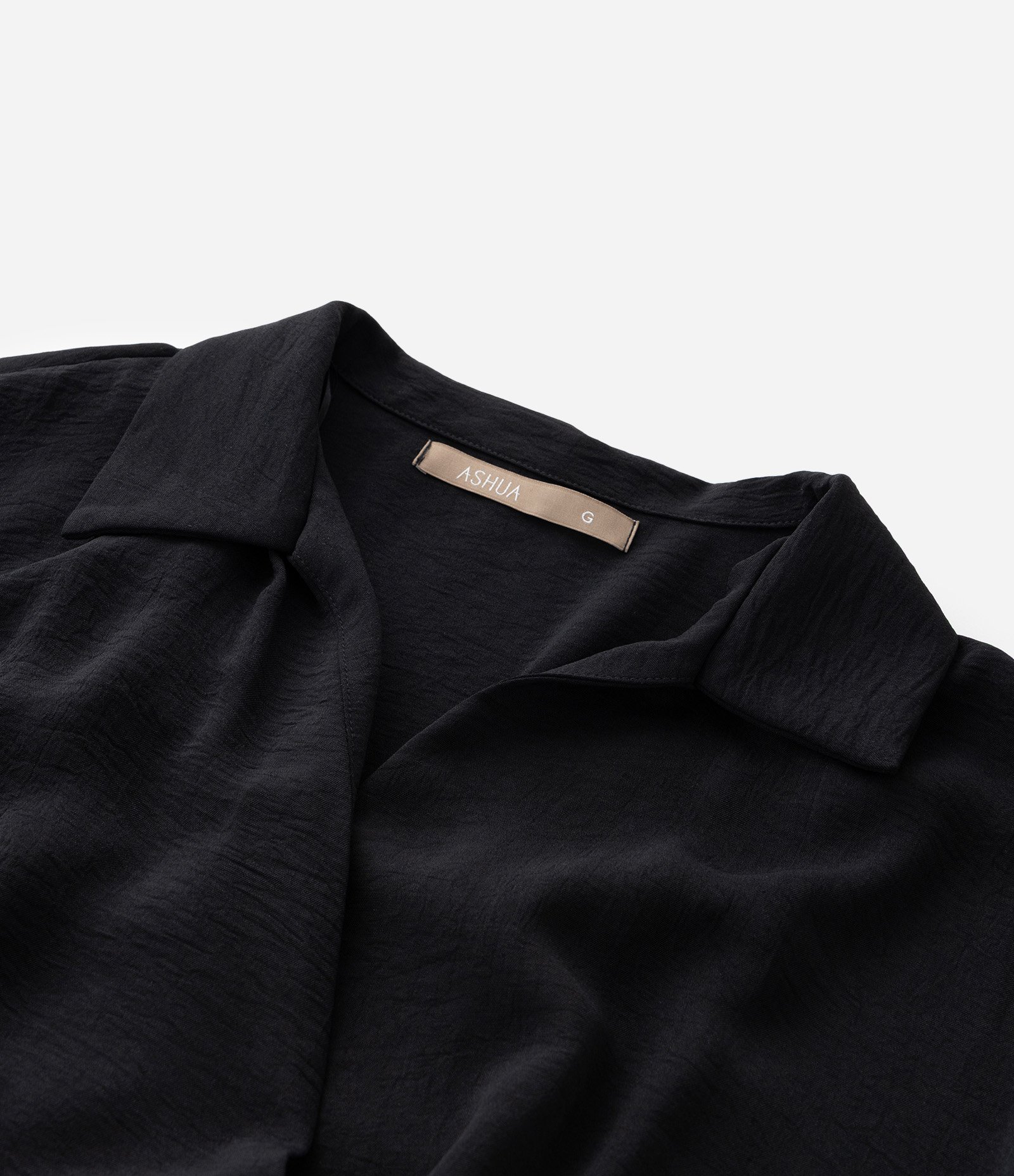 Macacão Crepe Airflow e Cinto de Amarração Curve & Plus Size Preto 8