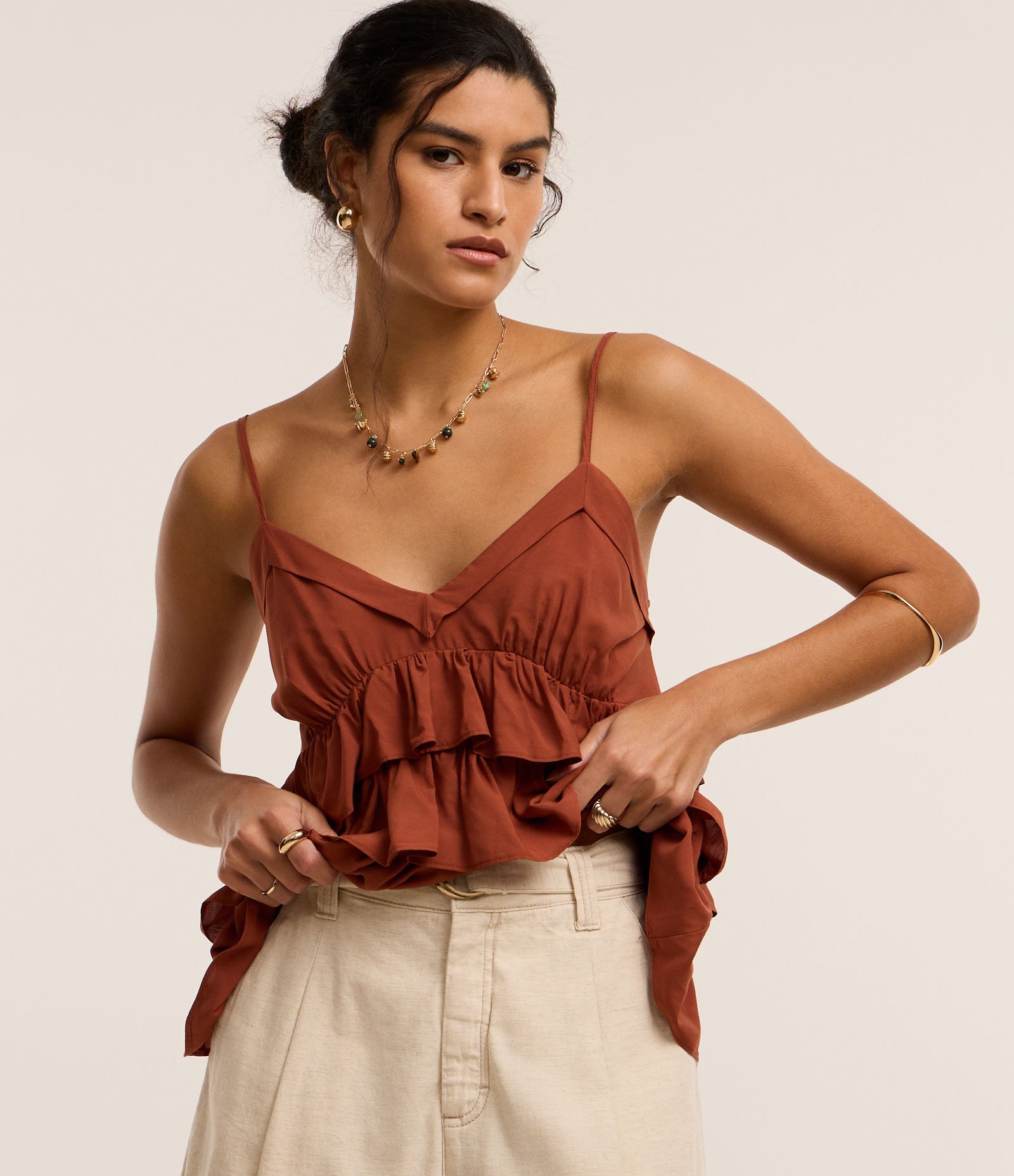 Short Baggy em Sarja com Cinto Diferenciado Bege 2