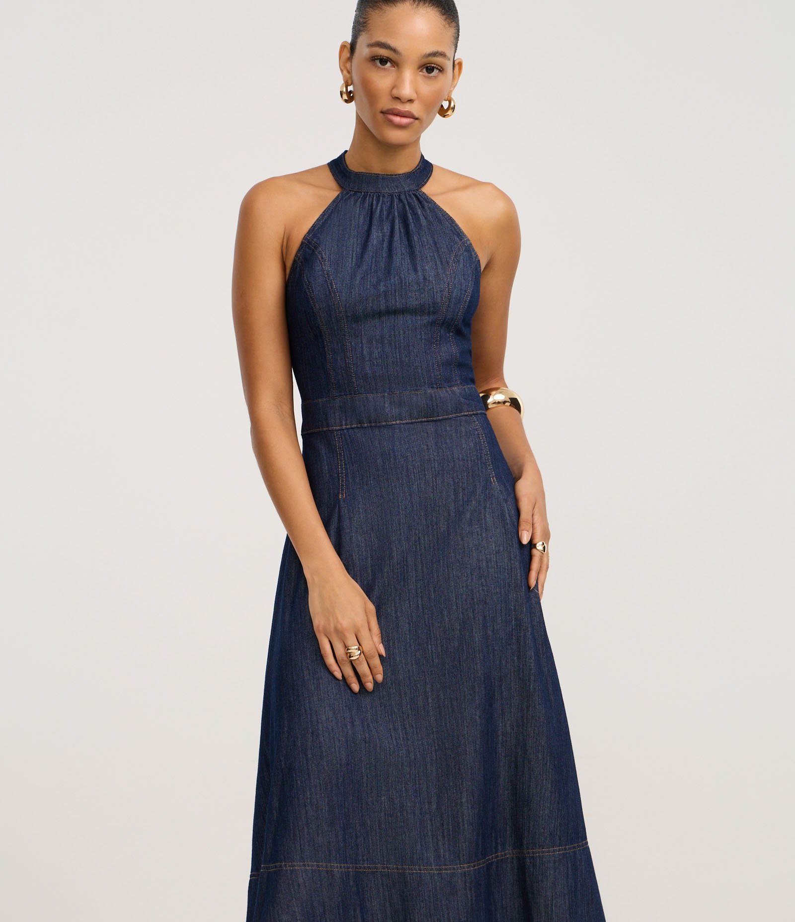 Vestido Midi em Jeans com Frente única e Costas Abertas Azul Escuro 2