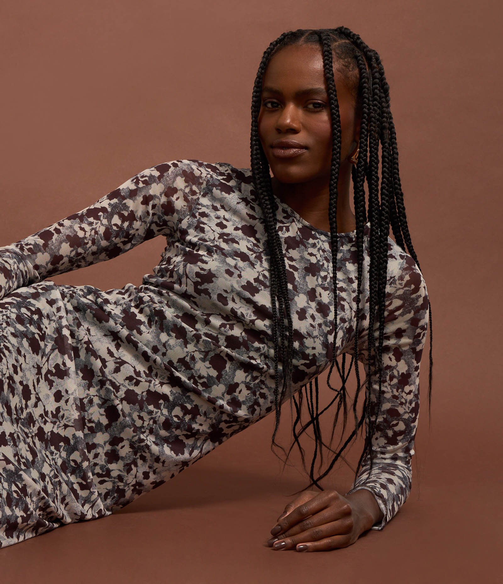 Vestido Long Midi em Tule com Estampa Floral Cinza 5