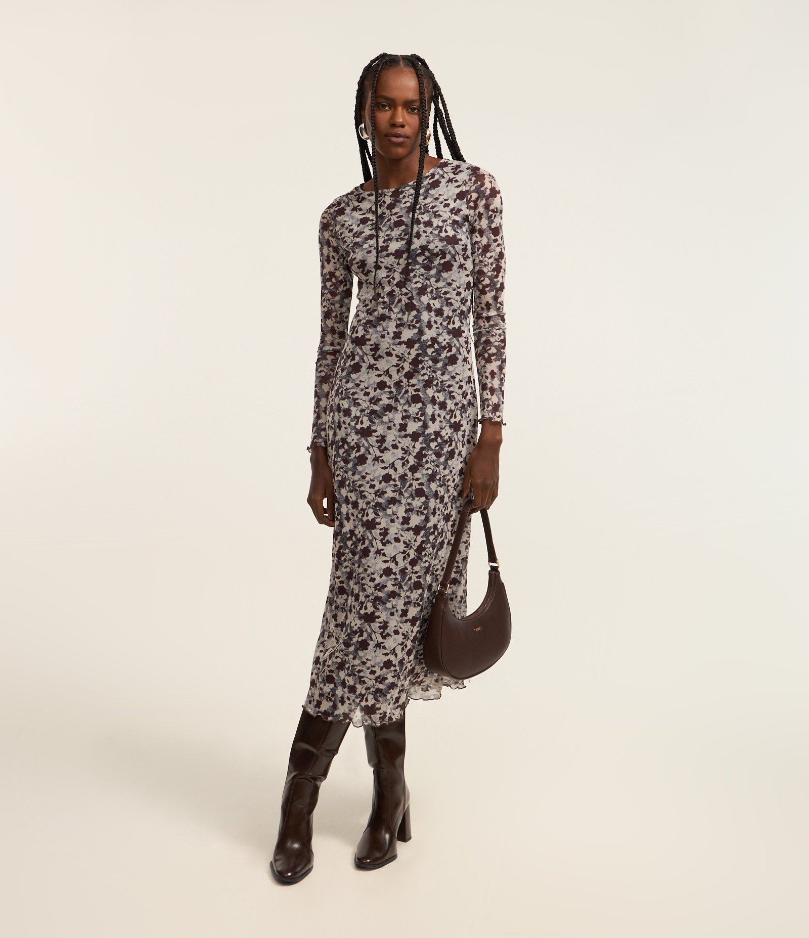 Vestido Long Midi em Tule com Estampa Floral Cinza 1