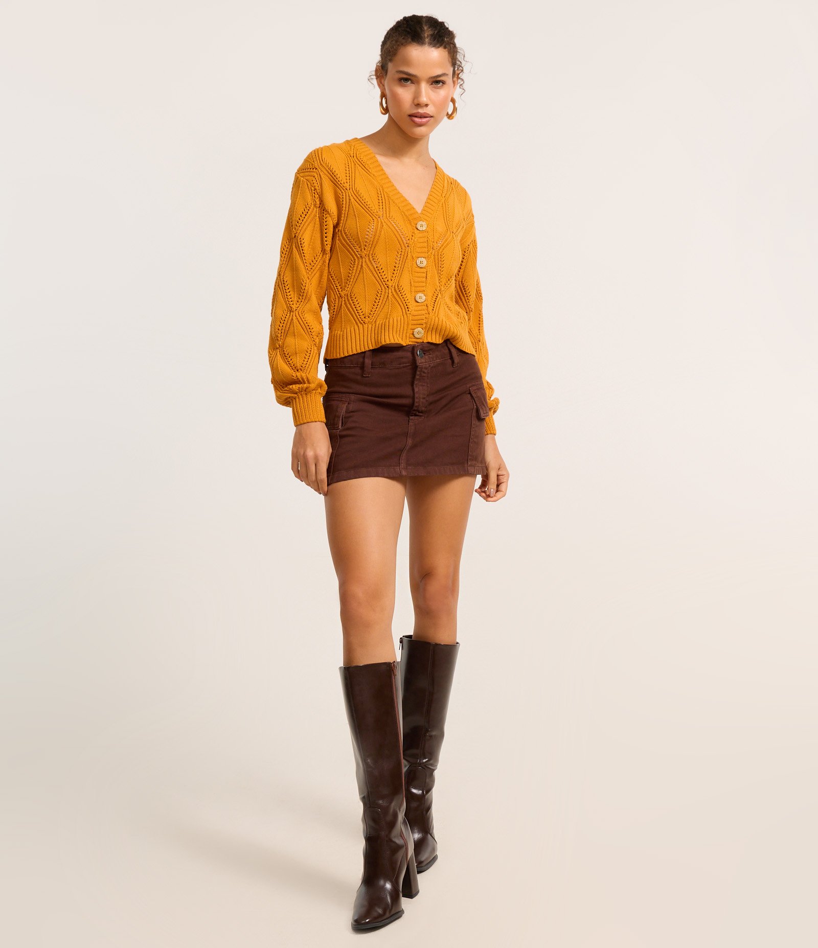 Casaco Curto em Tricô com Ponto Diferenciado Amarelo 2