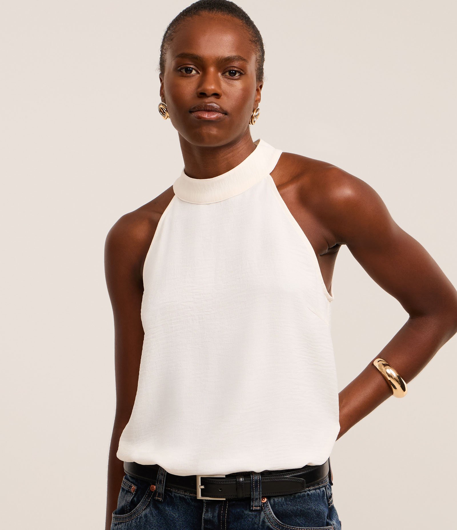 Blusa com Gola Halter Dobrada e Efeito Airflow Branco 1