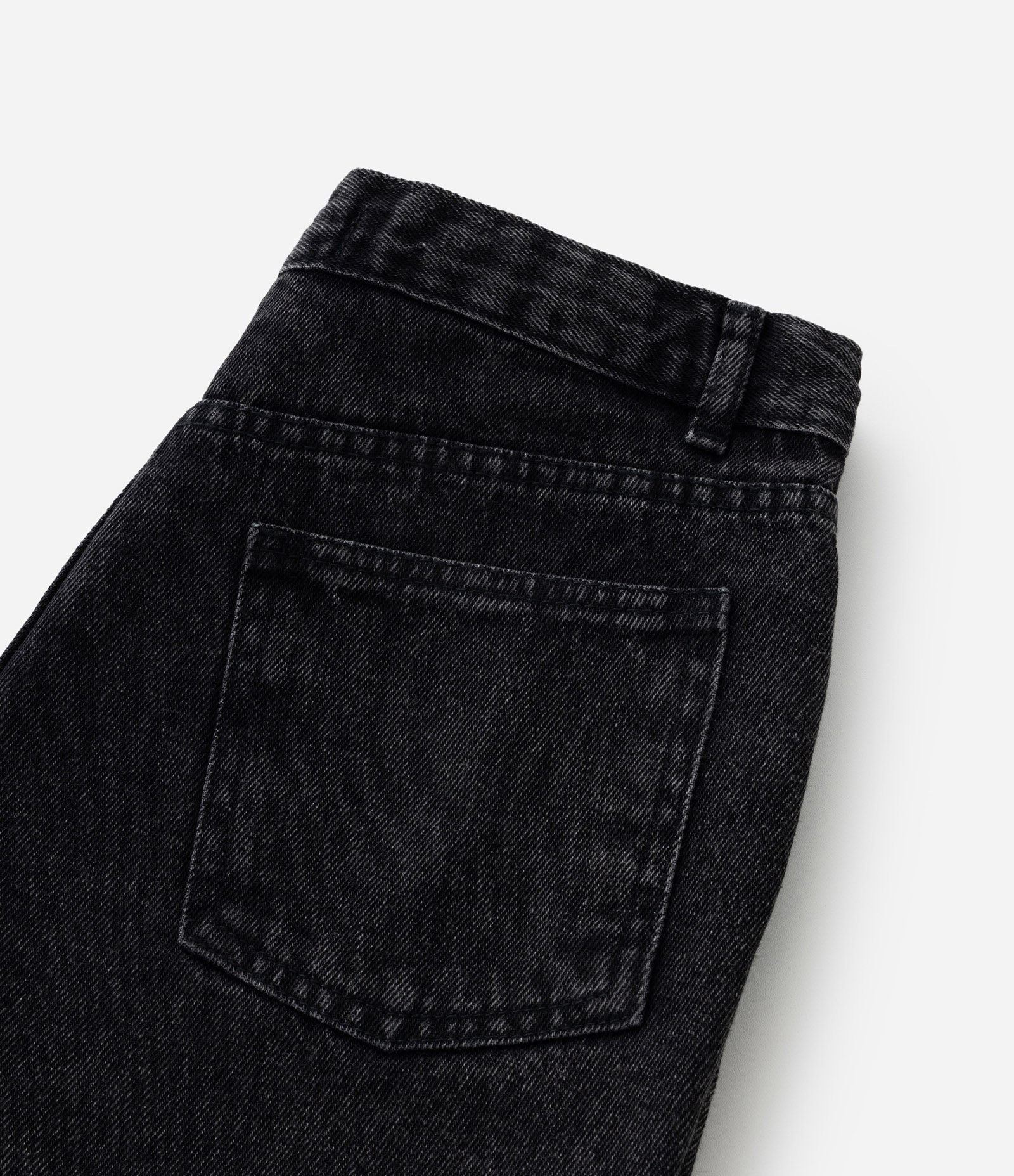 Short Infantil com Bordado de Mini Borboletas - Tam 5 a 14 Anos Preto 4