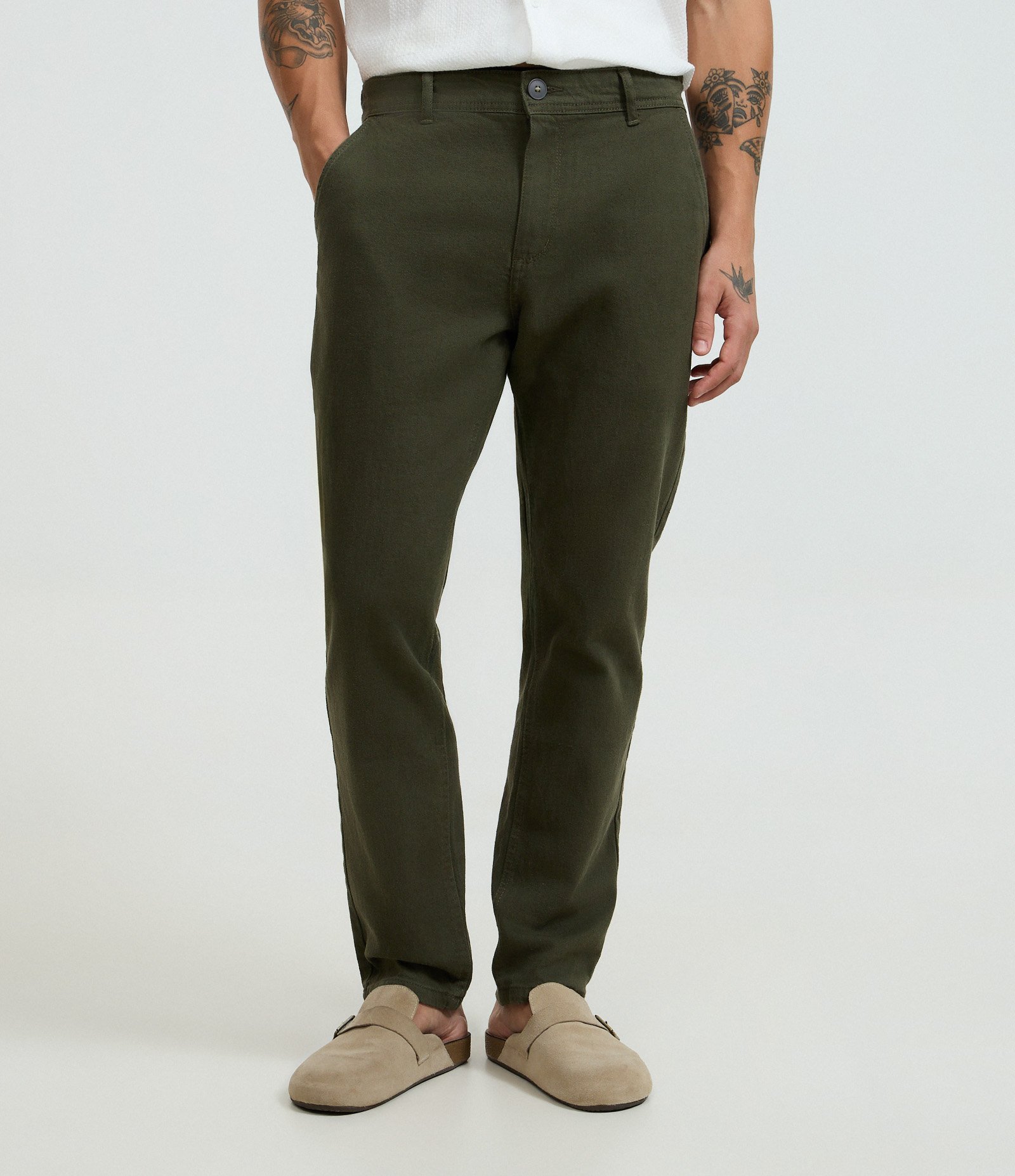 Calça Masculina Skinny em Sarja com Elastano Verde 2