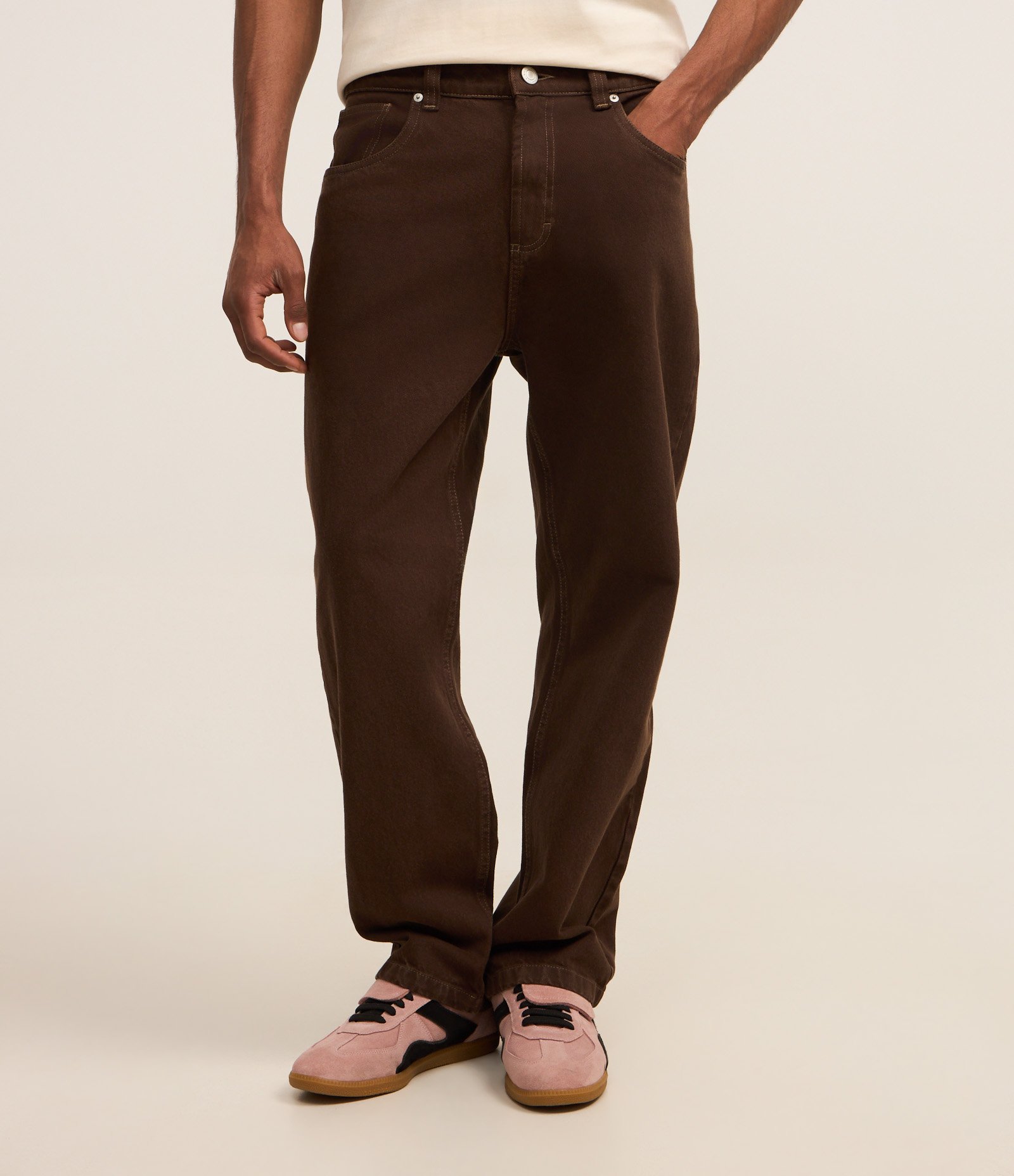 Calça Baggy em Sarja com Bolsos Marrom 1