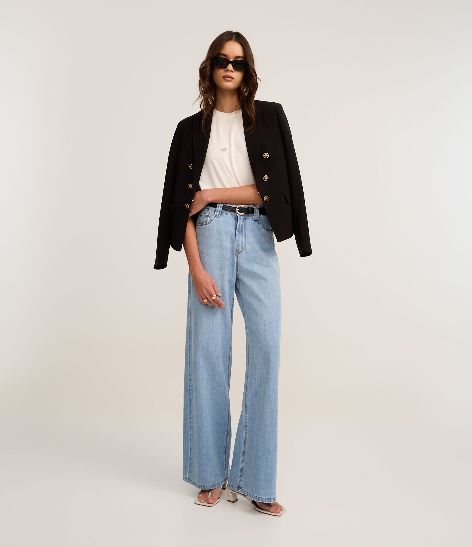 Blusa em Algodão com Bordado de Laços com Pérolas Branco 2