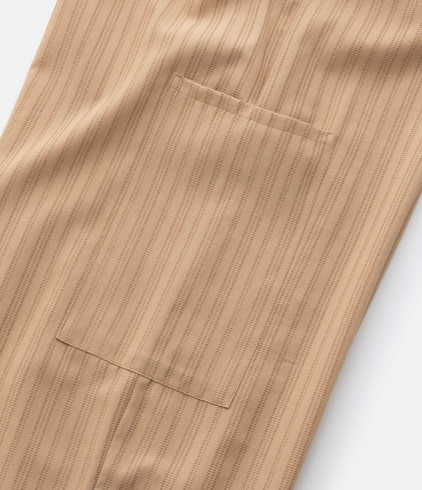 Calça Wide Leg Alfaiataria com Amarração Curve & Plus Size Bege Caramelo 8