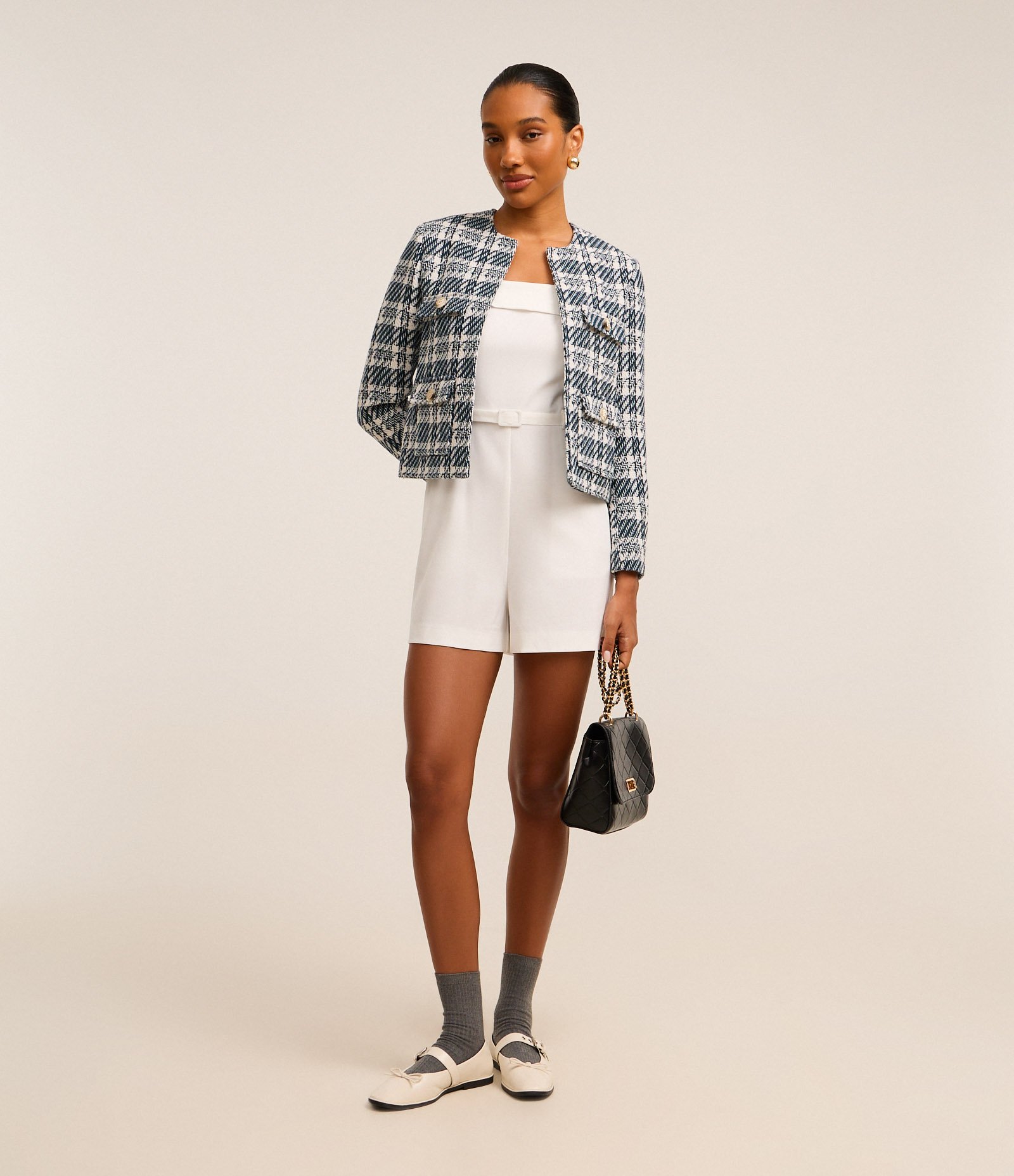 Macaquinho Alfaiatado com Cinto de Tecido Branco 1