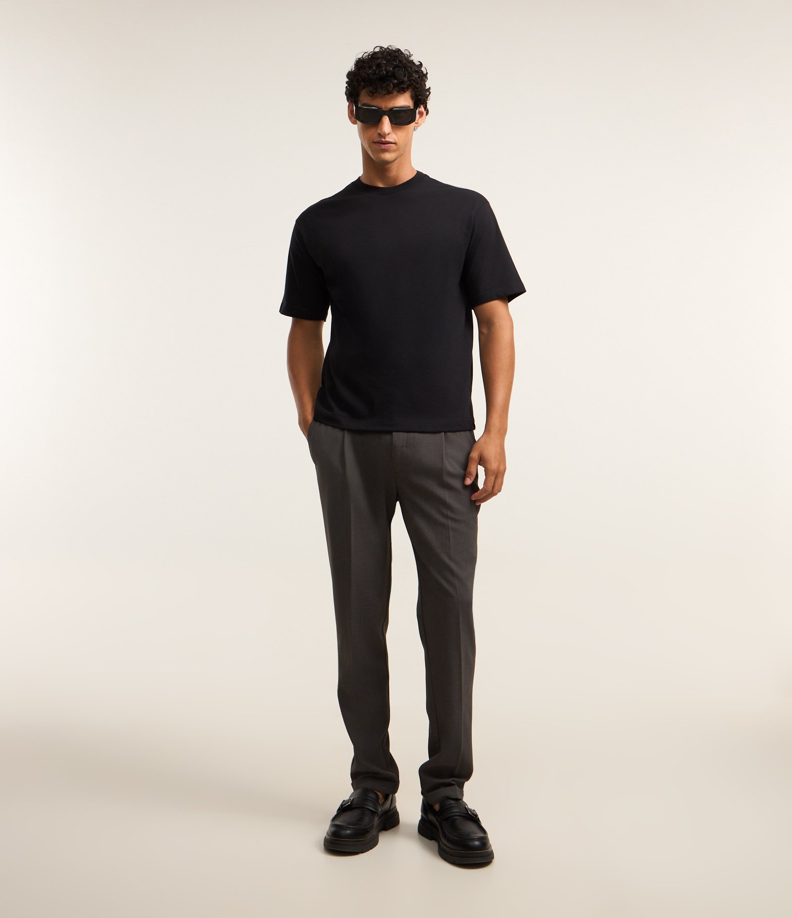 Camiseta Boxy em Malhão com Gola Redonda 2