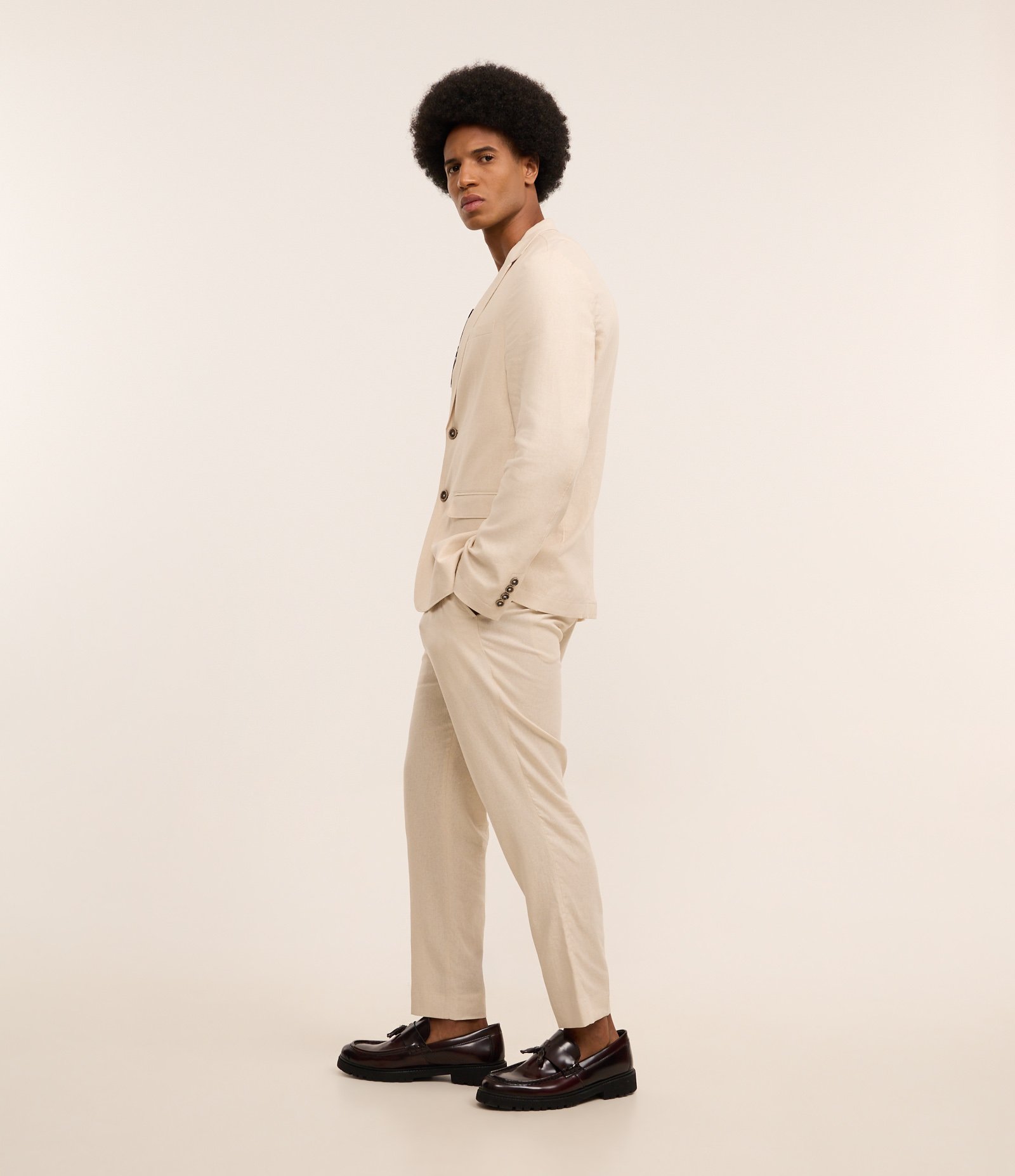 Paletó Social em Viscolinho com Meio Forro Bege 3