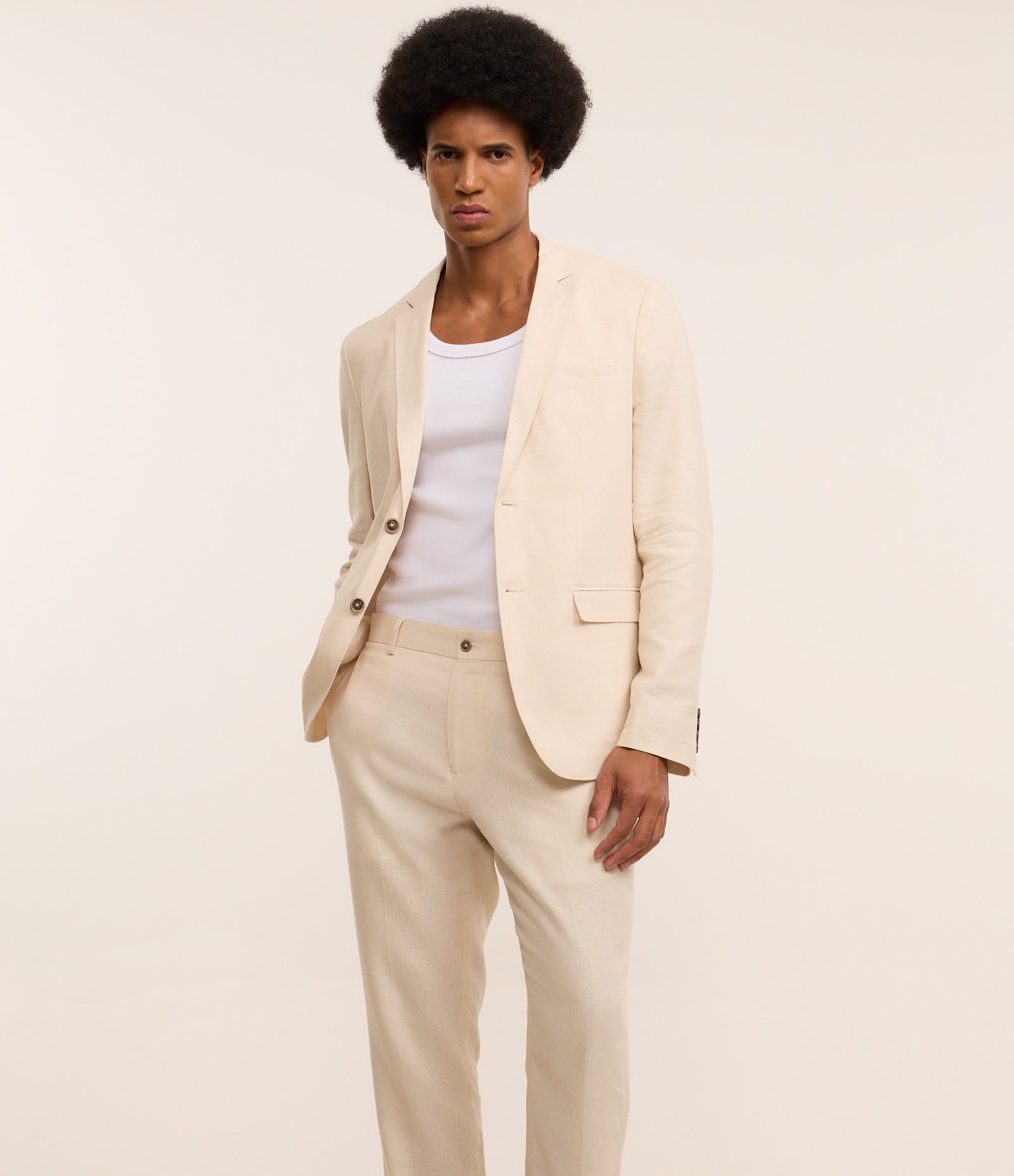 Calça Relaxed Alfaiatada em Viscolinho Bege 3