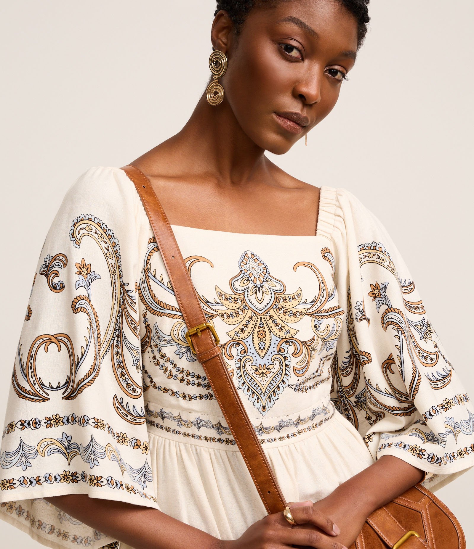 Vestido Boho Evasê Midi em Viscolinho com Estampa Arabesco Off White 3