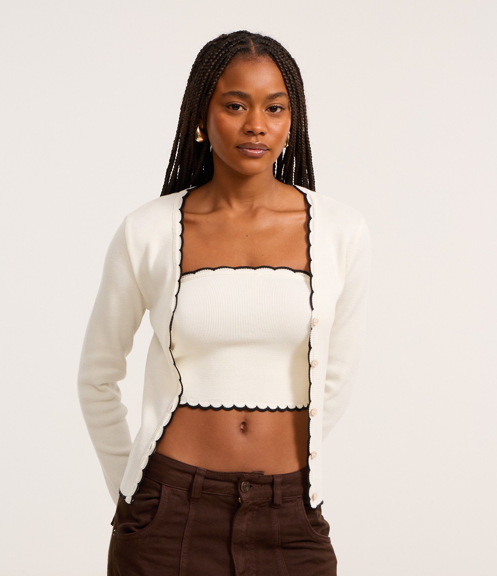 Blusa em Tricô com Detalhe Nuvem e Viés Contrastante Branco 1