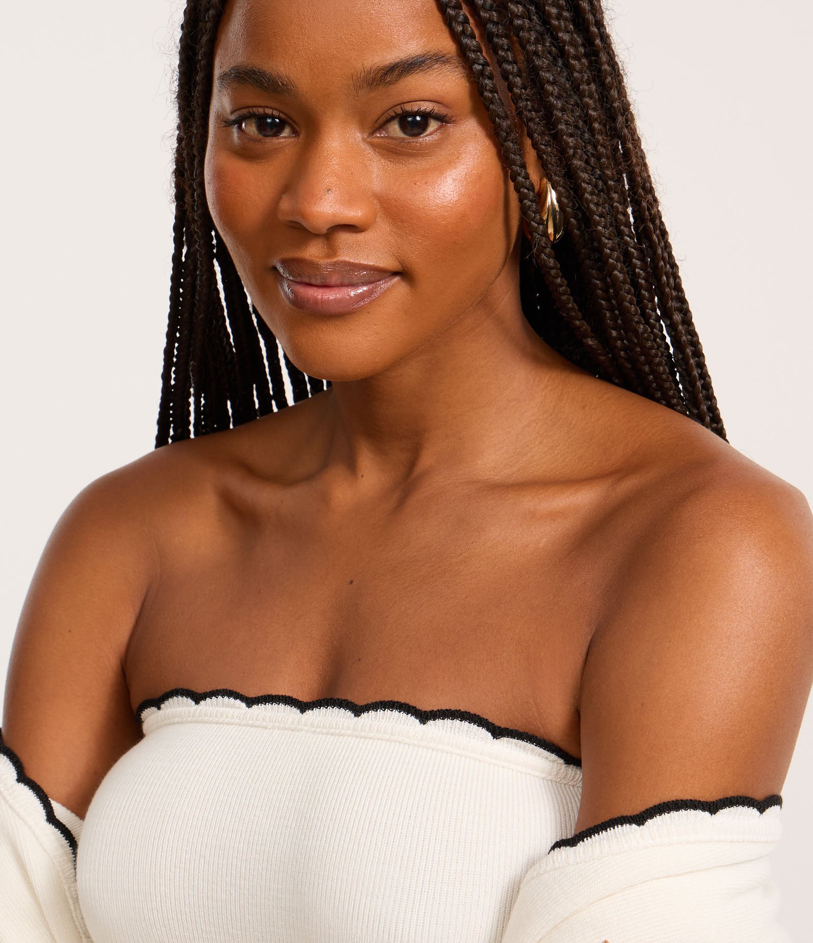 Blusa em Tricô com Detalhe Nuvem e Viés Contrastante Branco 3