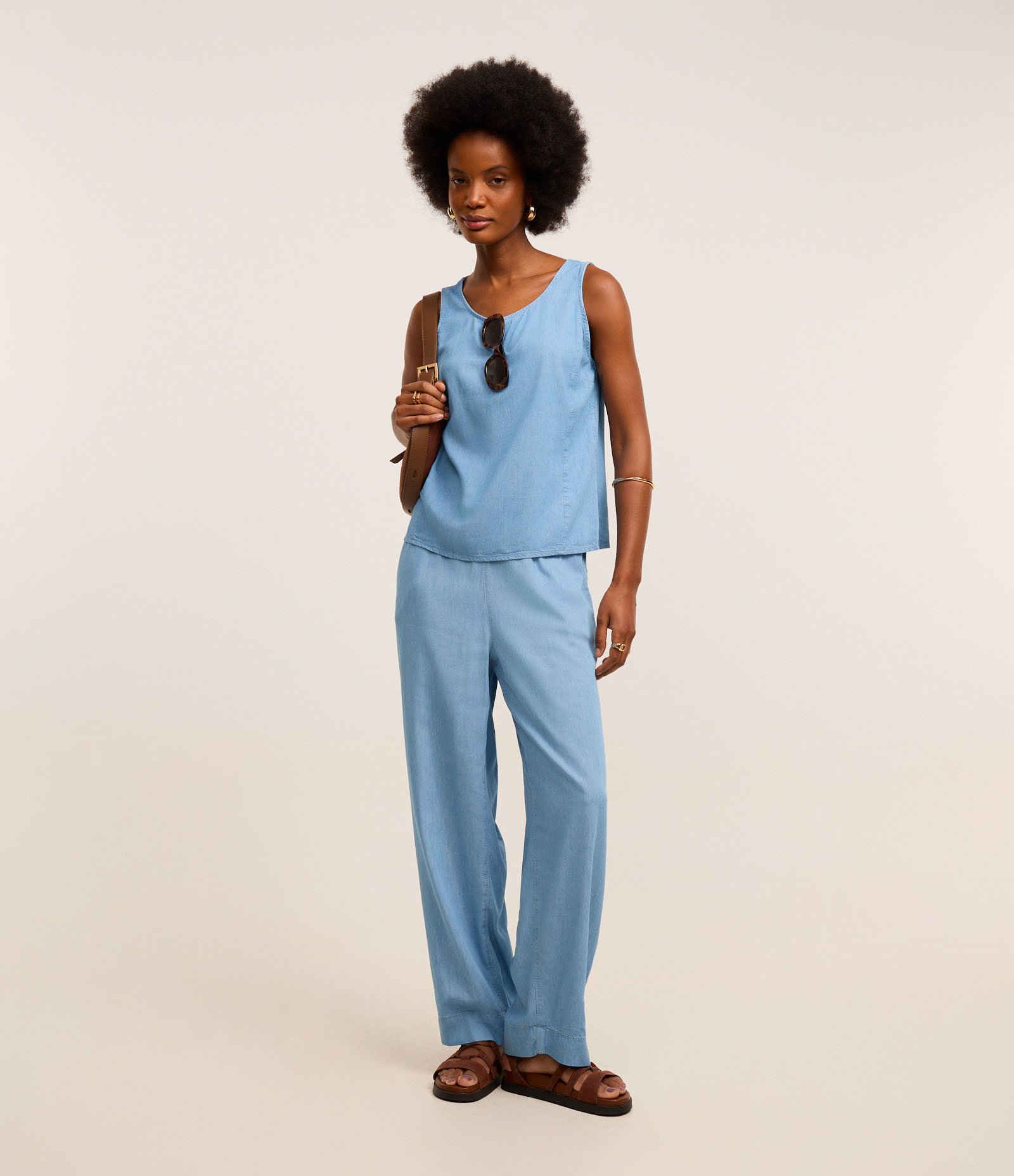 Blusa Sem Manga em Jeans Azul 2