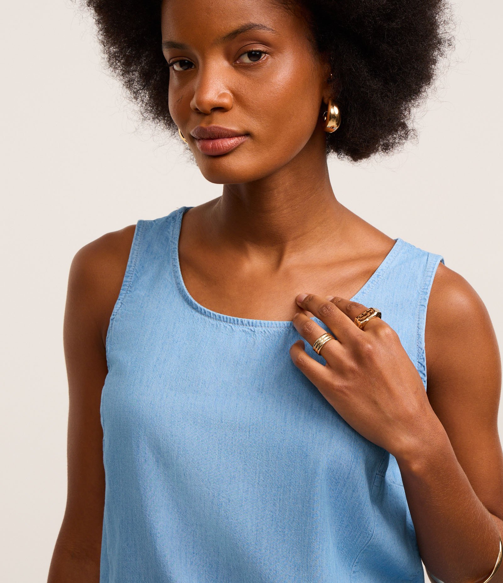 Blusa Sem Manga em Jeans Azul 3