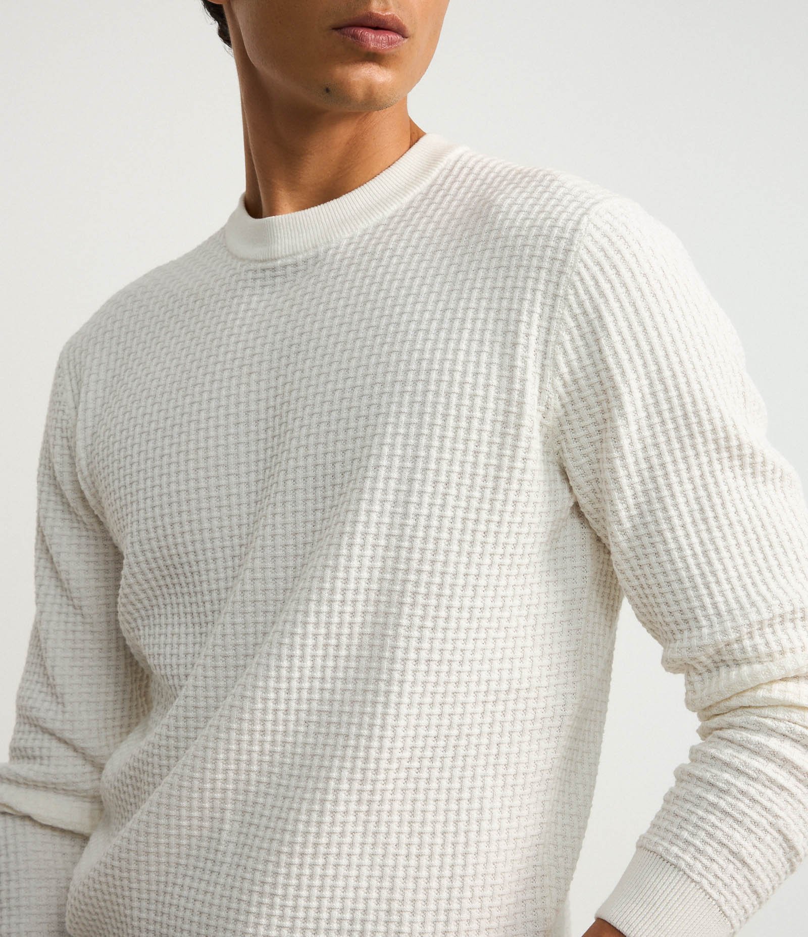 Suéter em Tricô com Textura Quadriculada Branco 5