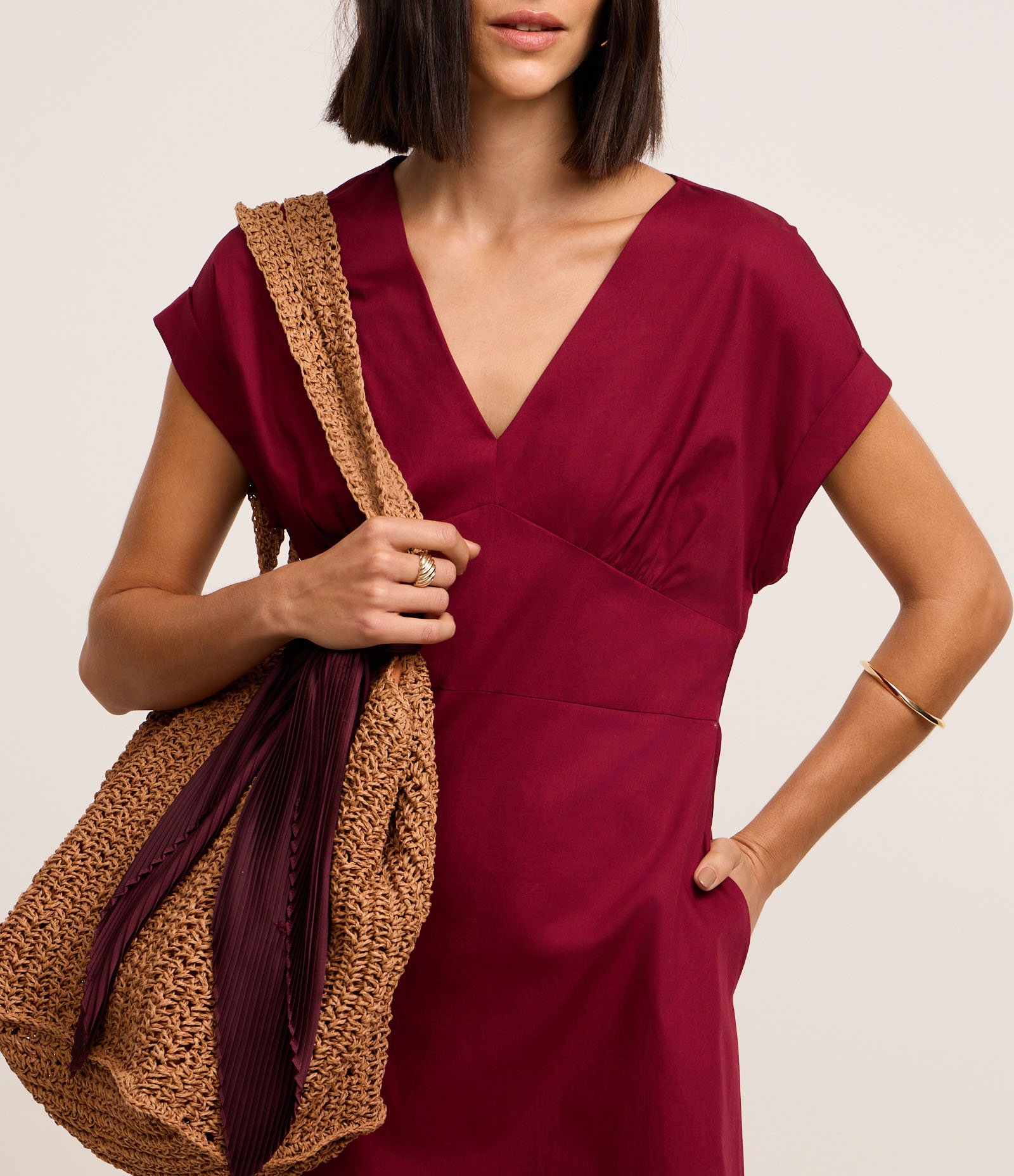 Vestido Evasê Midi em Tricoline com Manga Dobrada Vinho 4