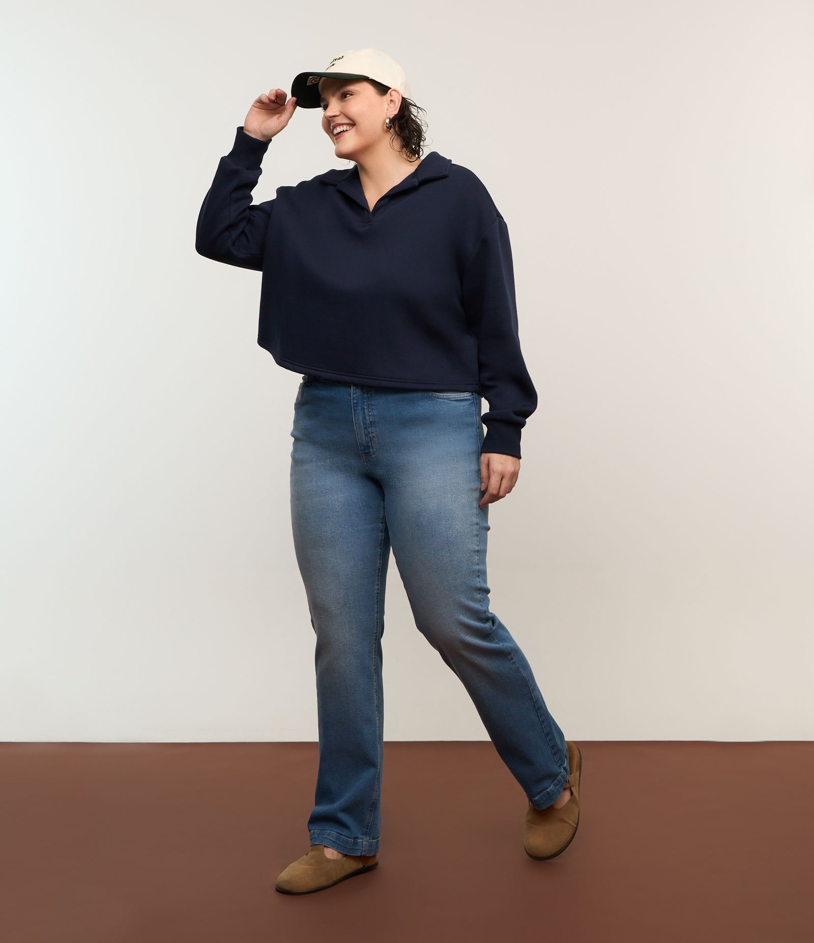 Calça Reta em Jeans com Elastano Detalhes Curve & Plus Size Azul 1