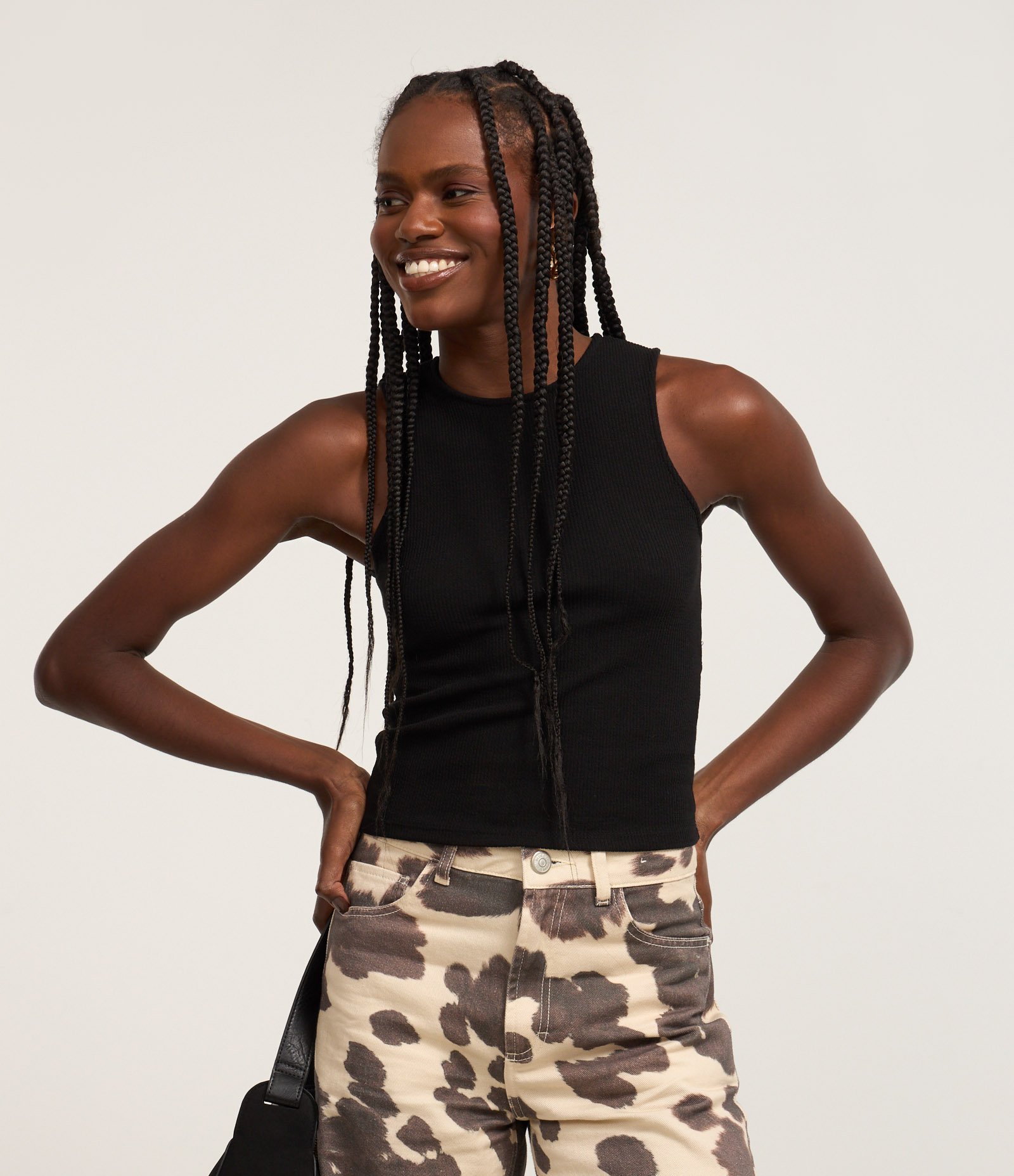 Blusa Ana Ruga com Abertura nas Costas Preto 1