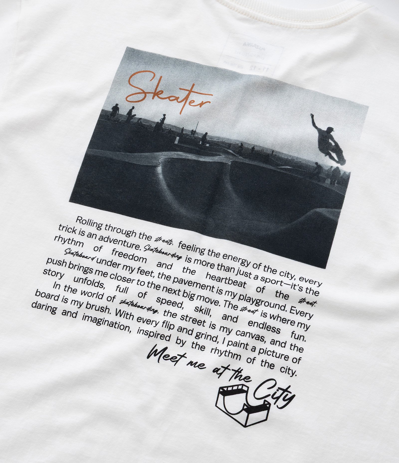 Camiseta Oversized Infantil com Estampa Skater - Tam 5 a 14 Anos Branco 4