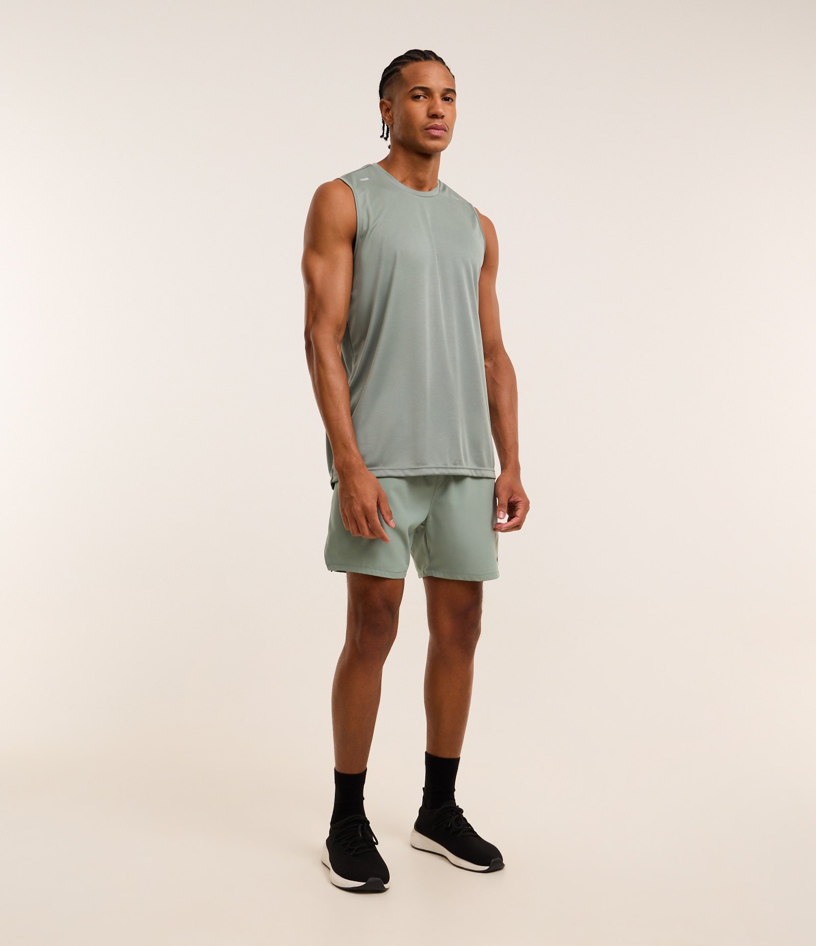 Regata Regular Básica Esportiva com Recortes e Lettering 2