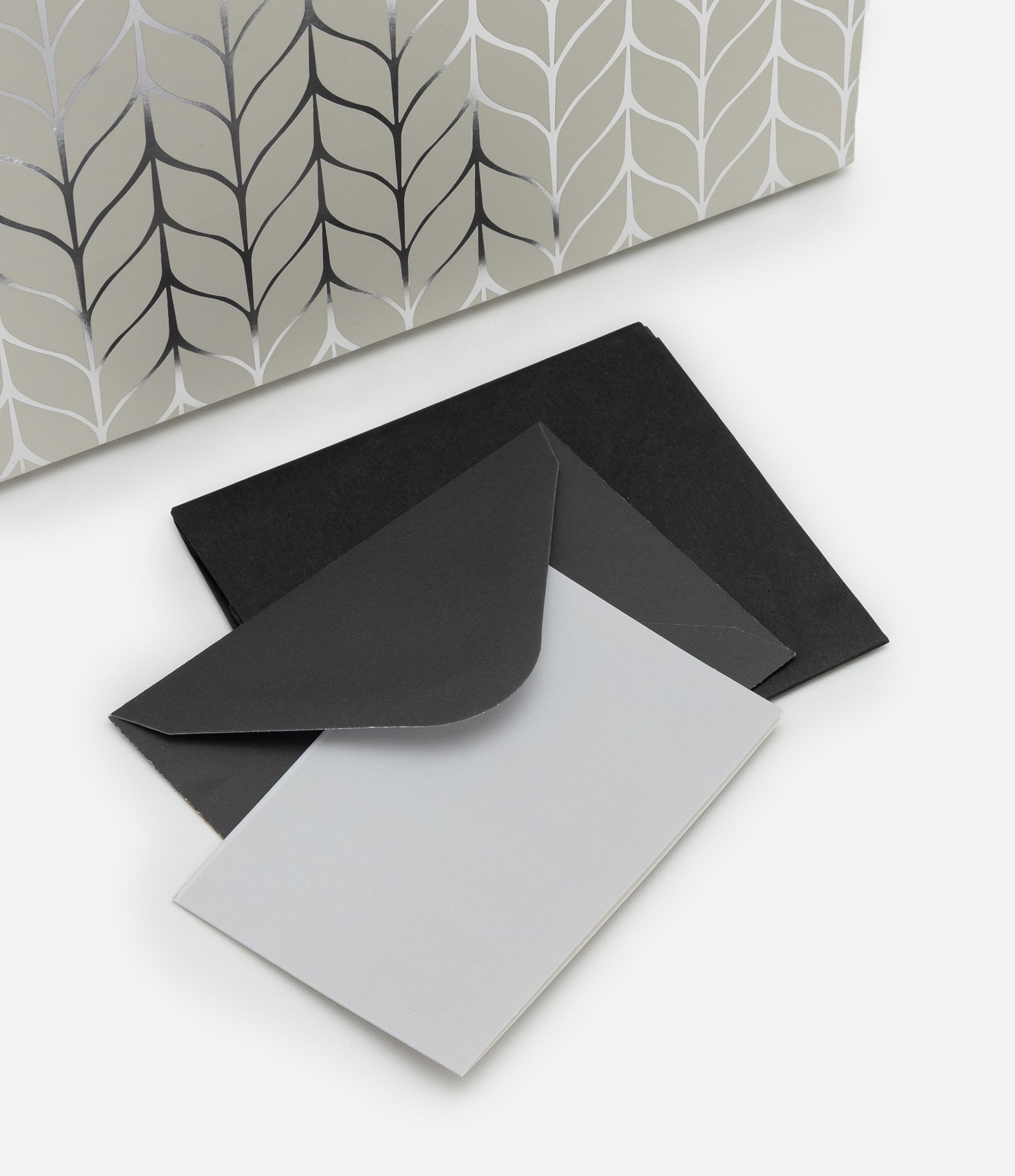 Embalagem de Presente Média com Estampa Espinha de Peixe Off White 3