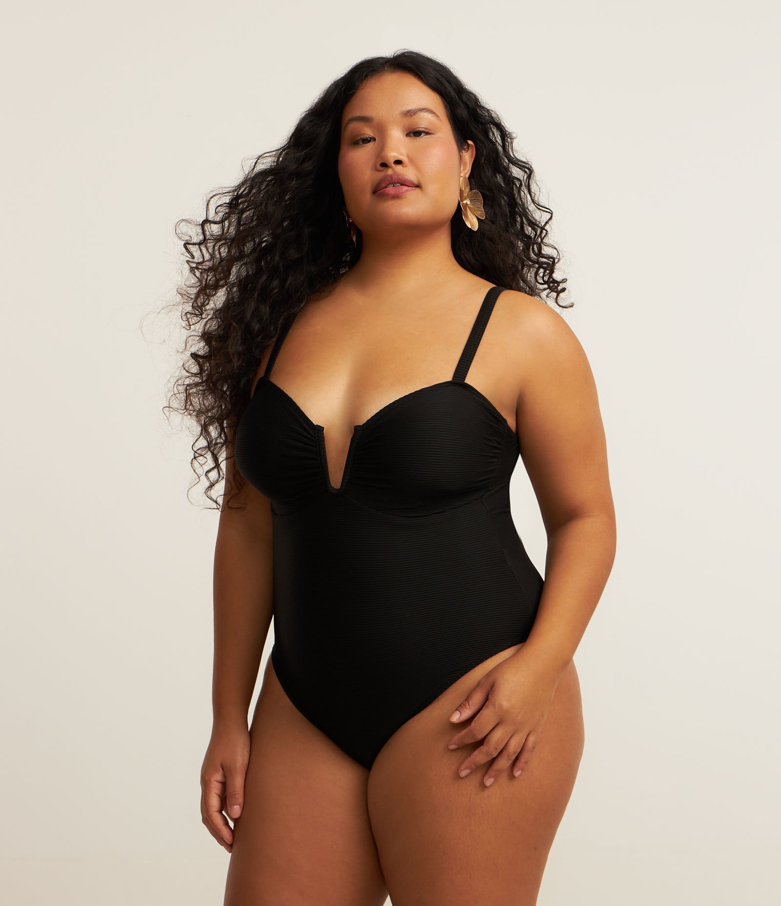 Maiô Canelado com Decote Coração Curve e Plus Size Preto 1