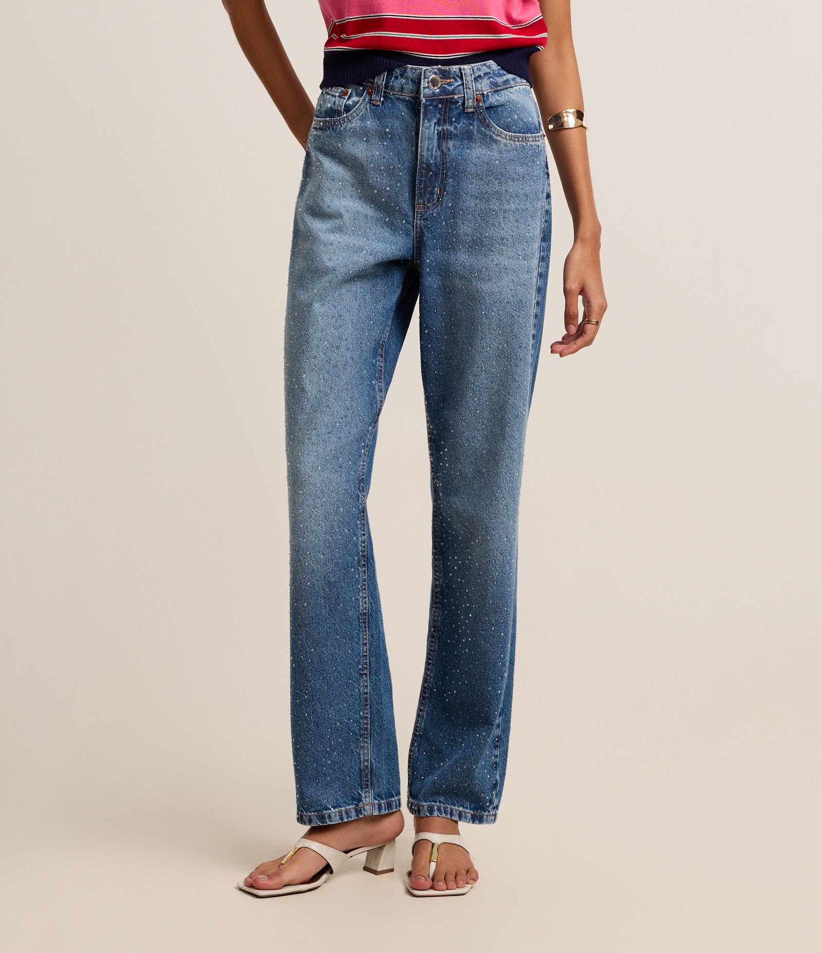 Calça Reta em Jeans com Cintura Alta e Brilhos Aplicados Azul 3