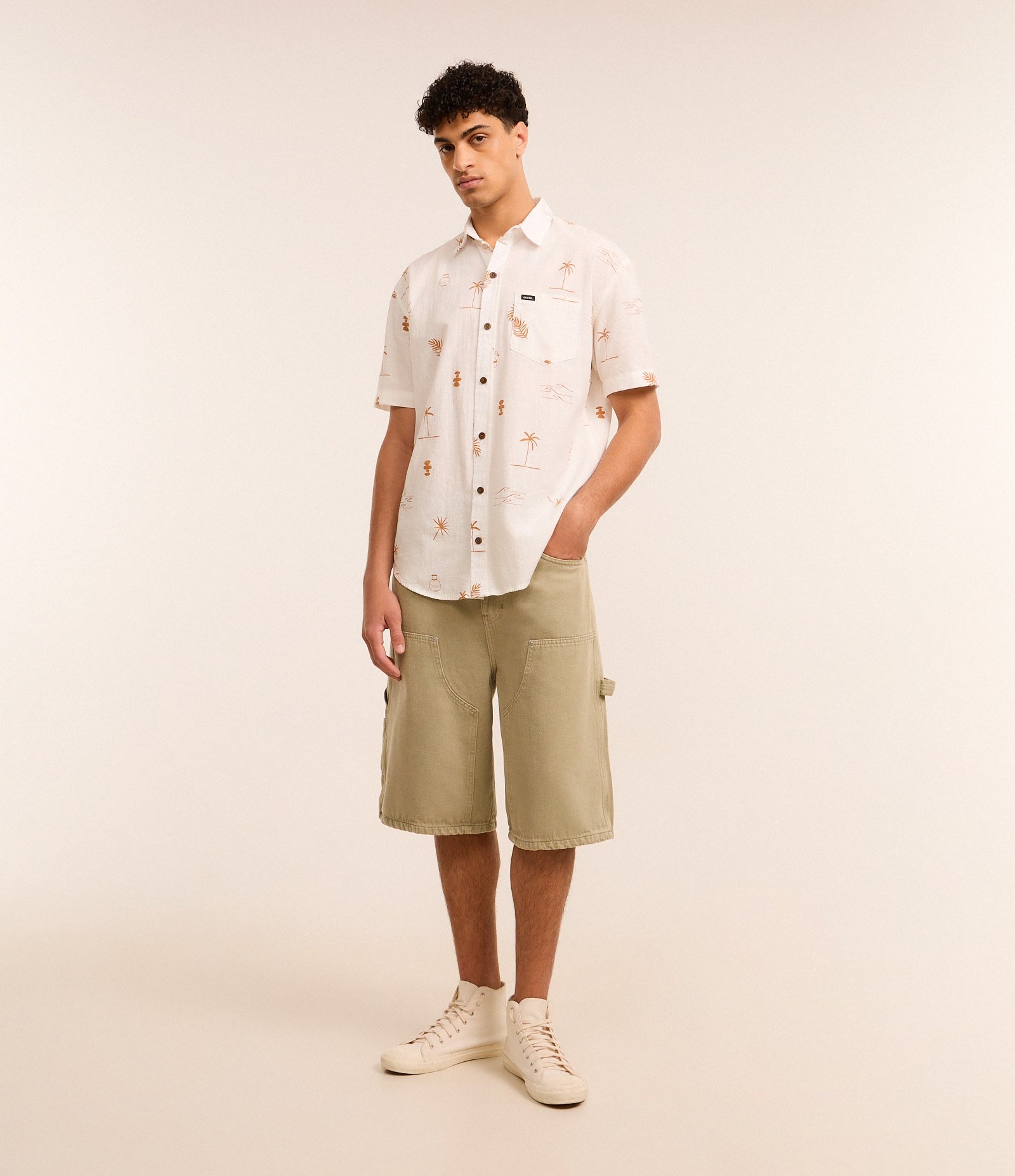 Camisa Relaxed em Tricoline com Estampa de Mini Ícones Tropicais Off White 2