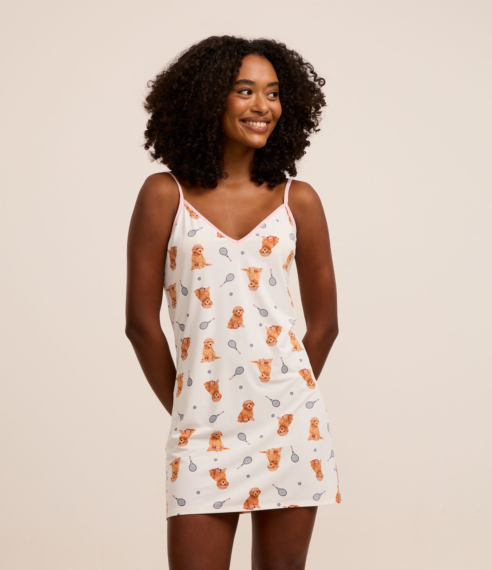 Camisola de Alcinha em Microfibra com Estampa de Cachorro Tenista Branco 1